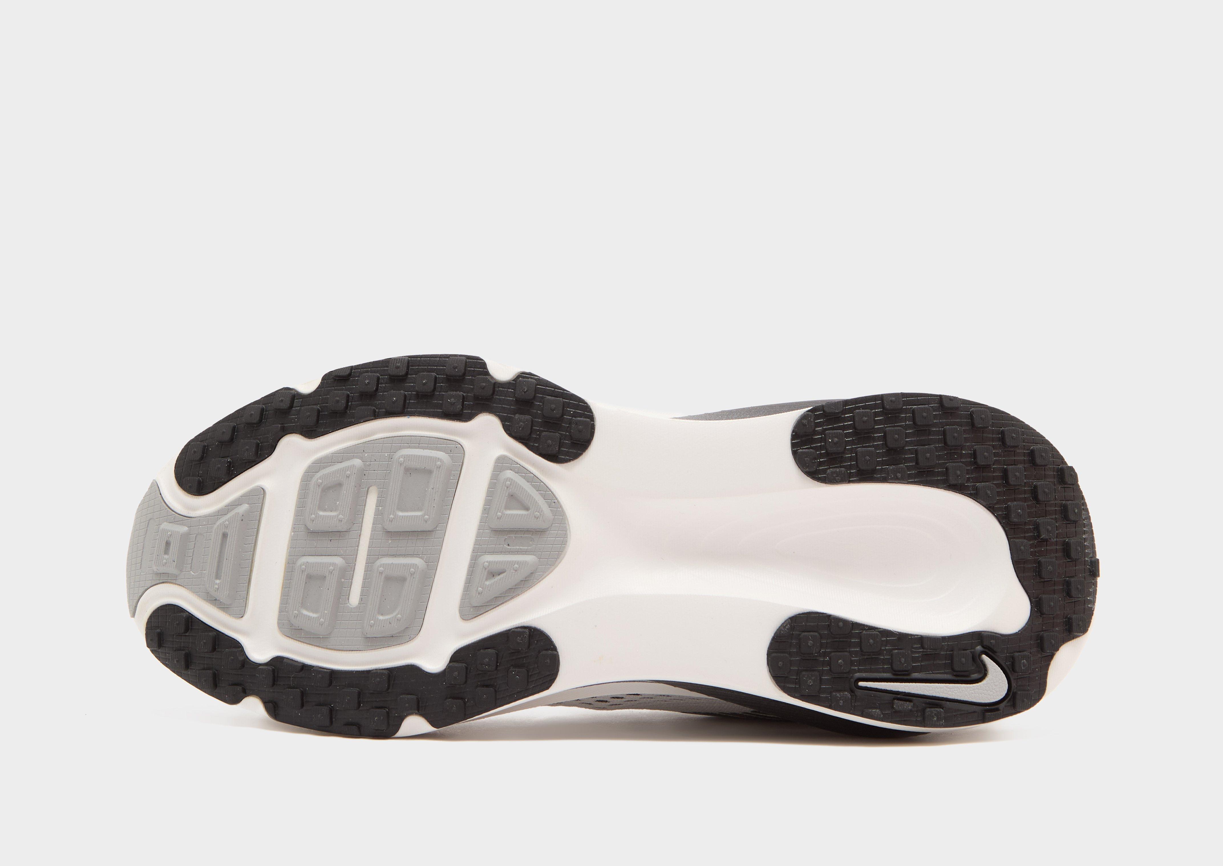 Nike Vomero 18 Junior