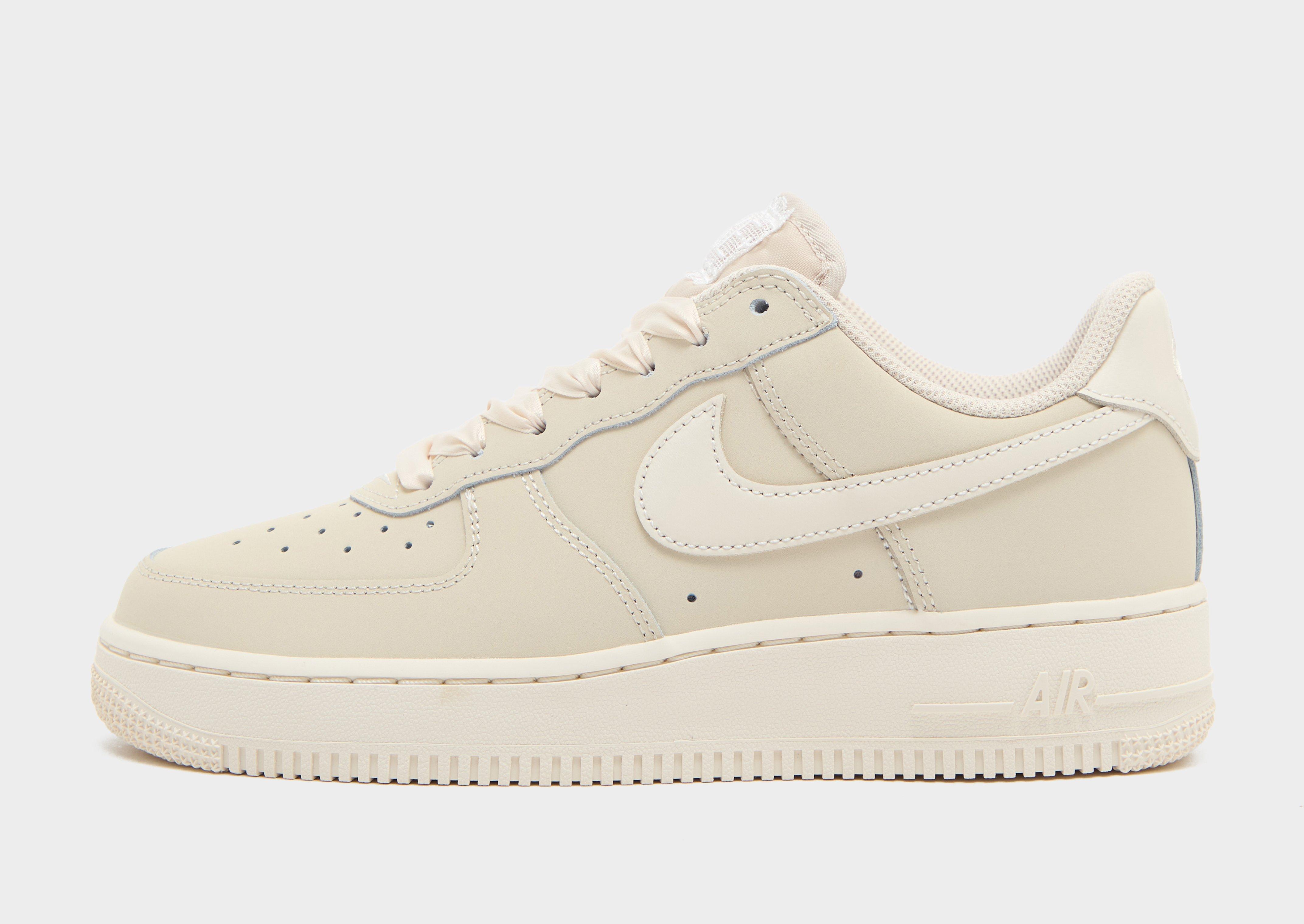 Nike Damesschoenen Air Force 1 Premium — foto 2 van 7