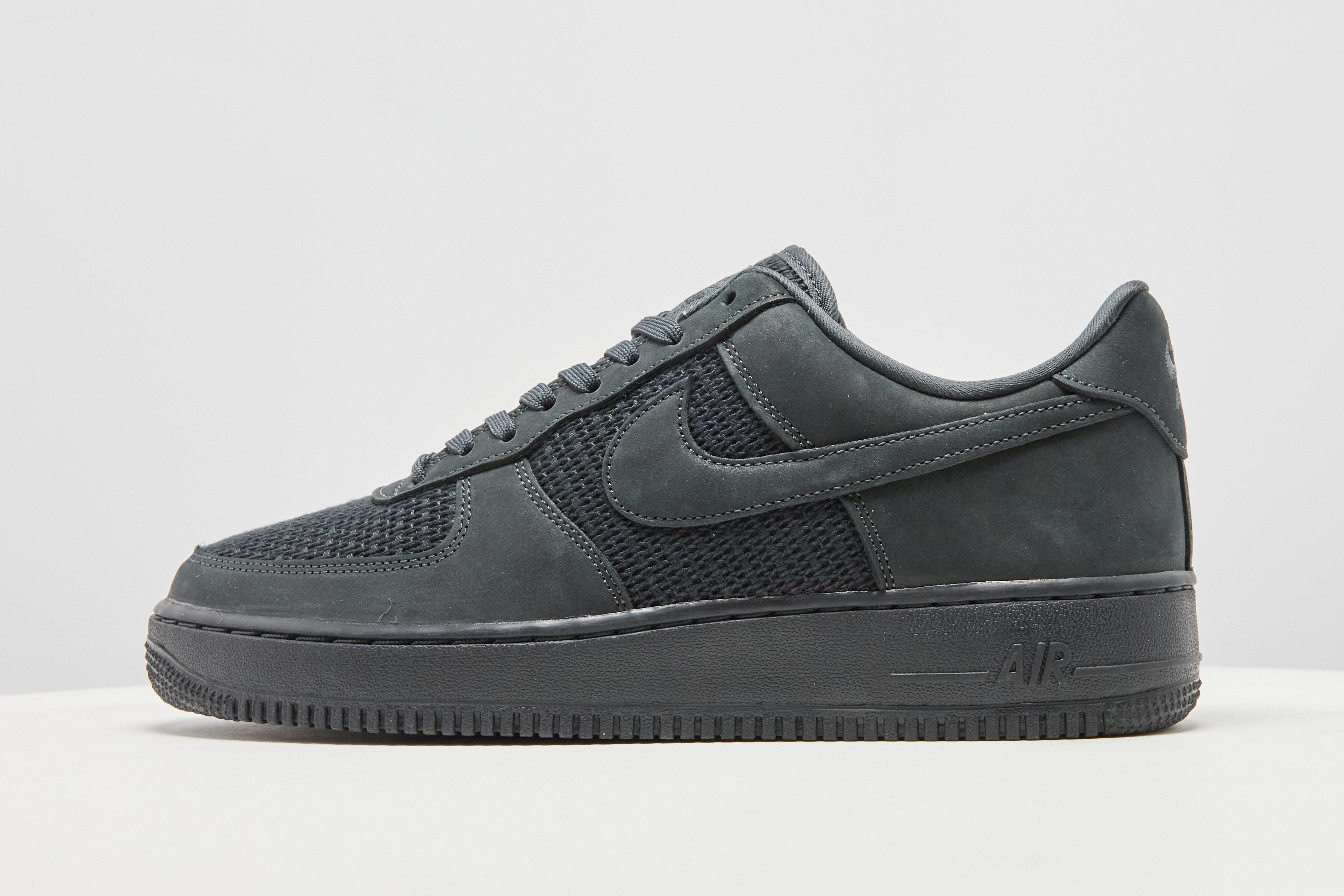 Nike Air Force 1 Low