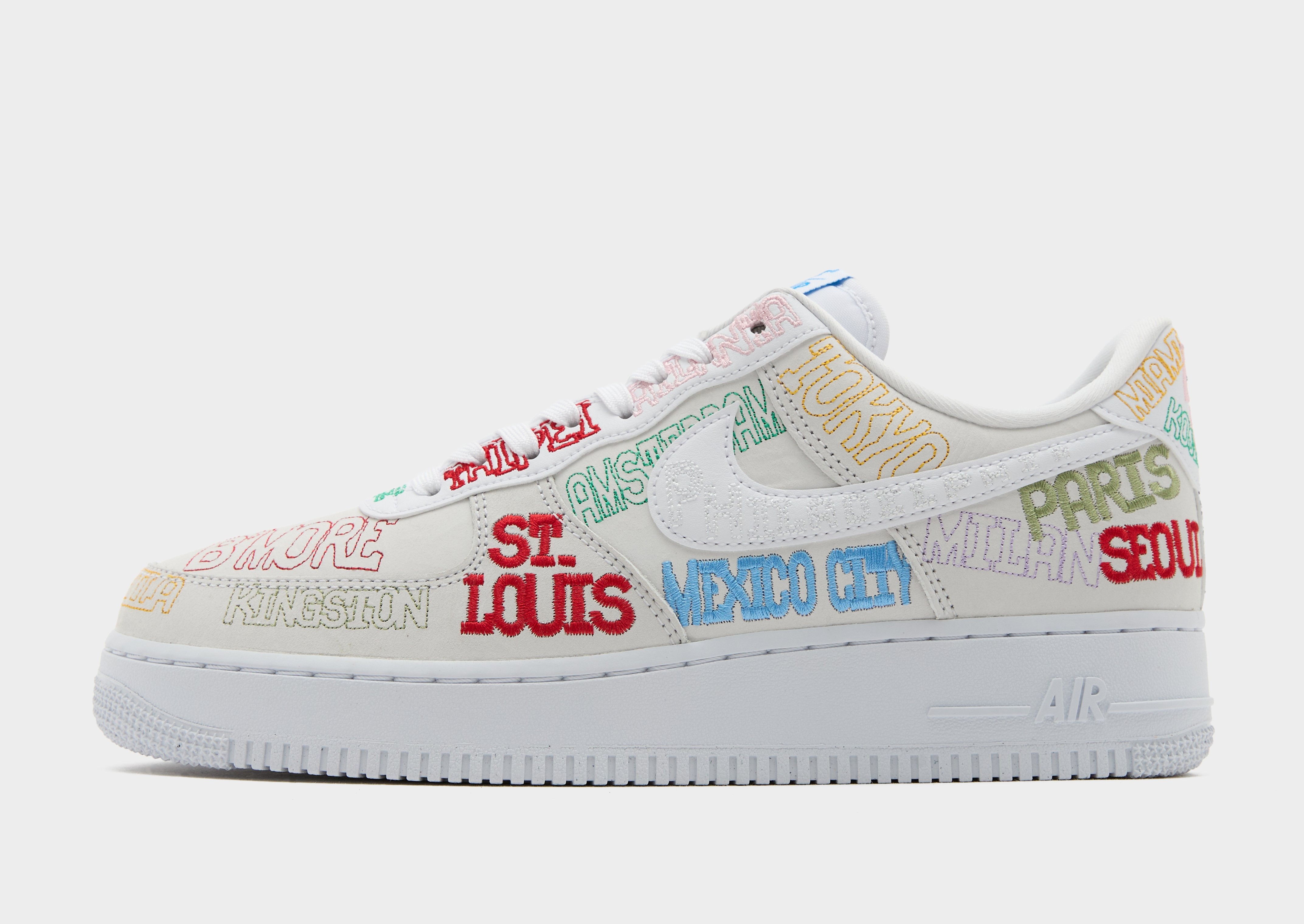 靴 Nike Air Force 1 Low \