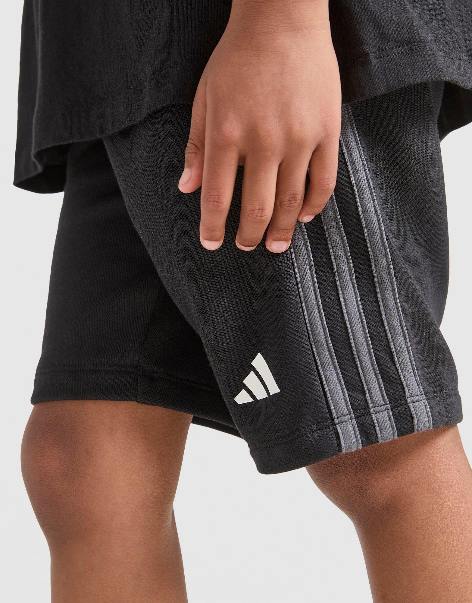 adidas T-paita ja shortsit Lapset