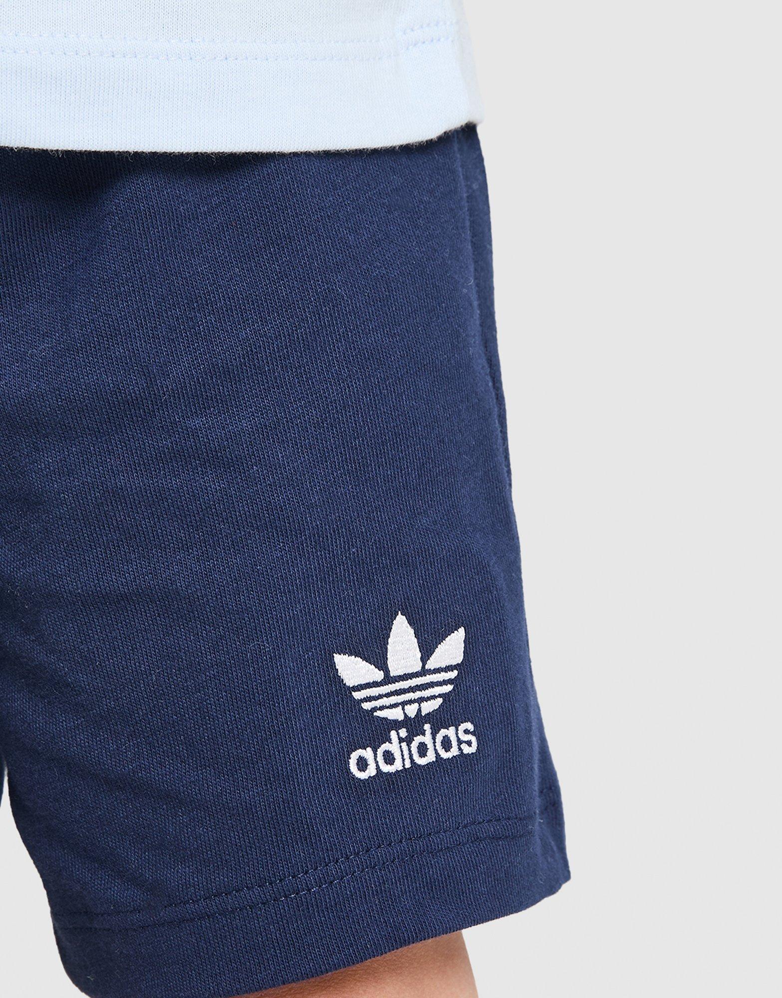adidas Originals Trefoil Essential T-Shirt/Shorts Set Infant