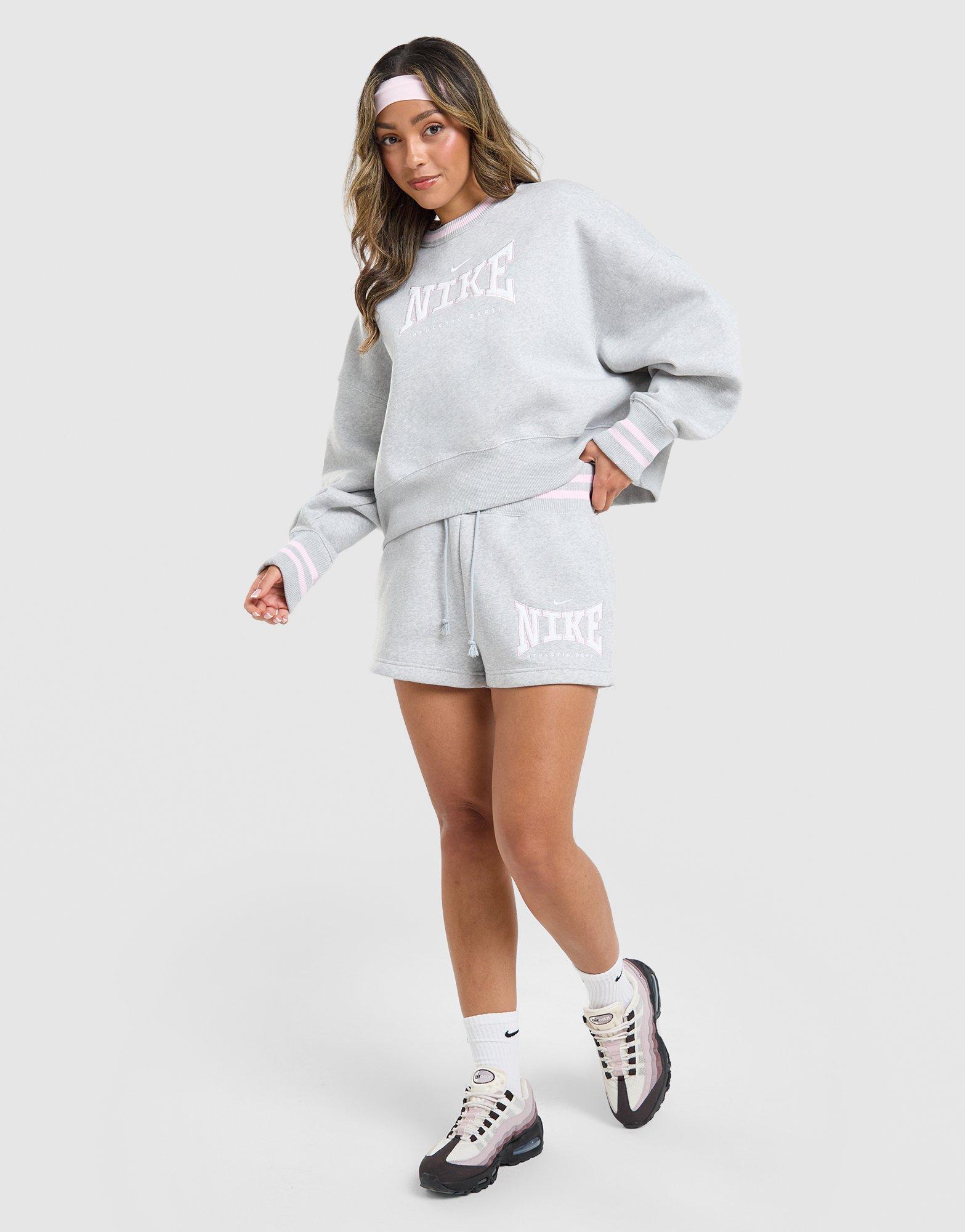 Nike Classics Graphic Phoenix Shorts