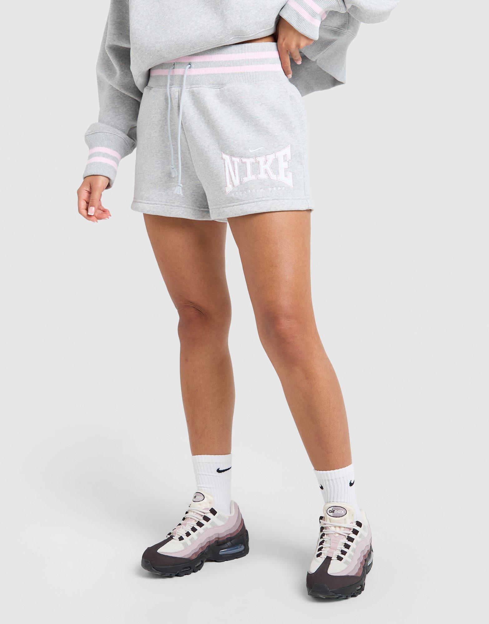 Nike Classics Graphic Phoenix Shorts