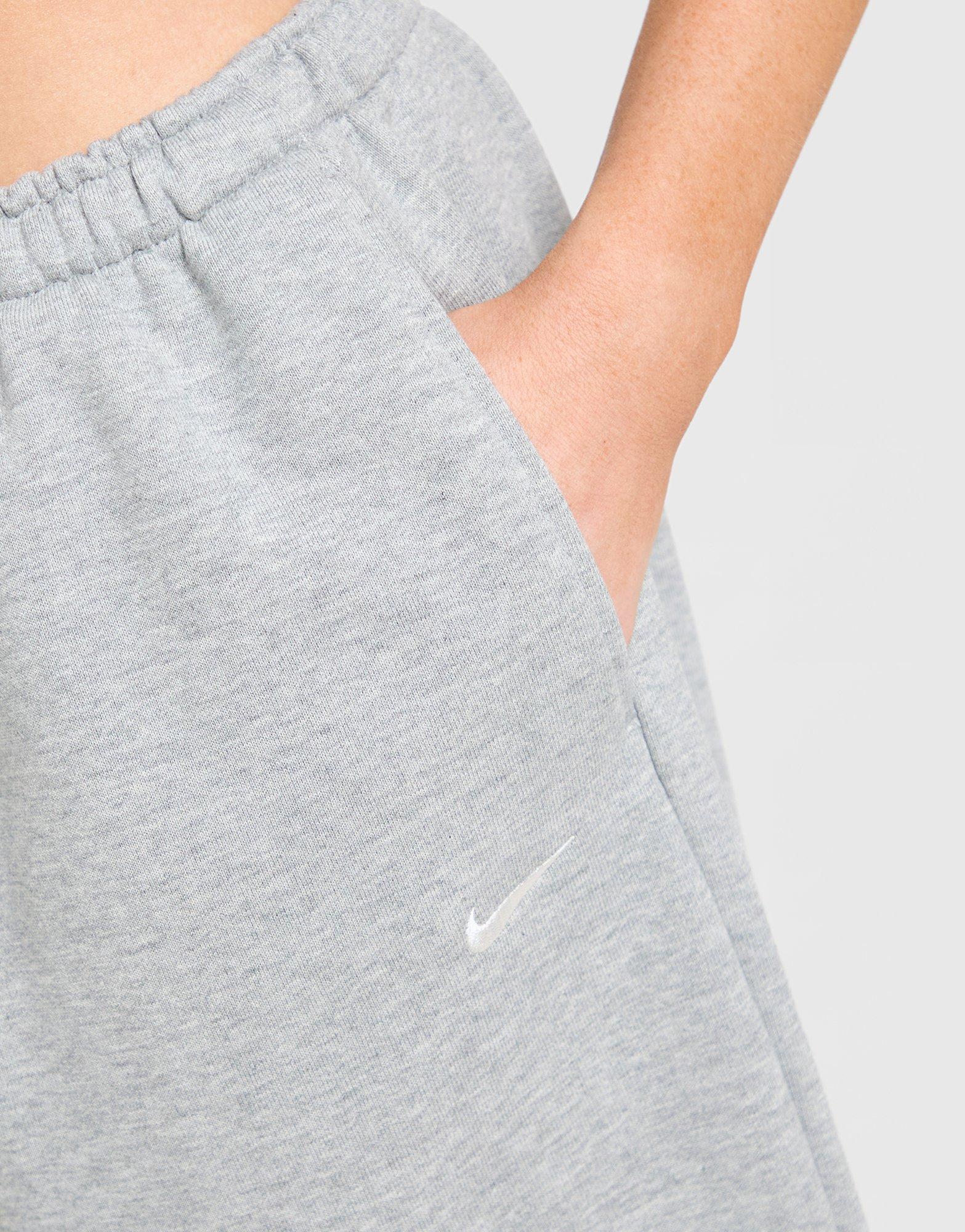 Nike Sportswear French Terry Shorts