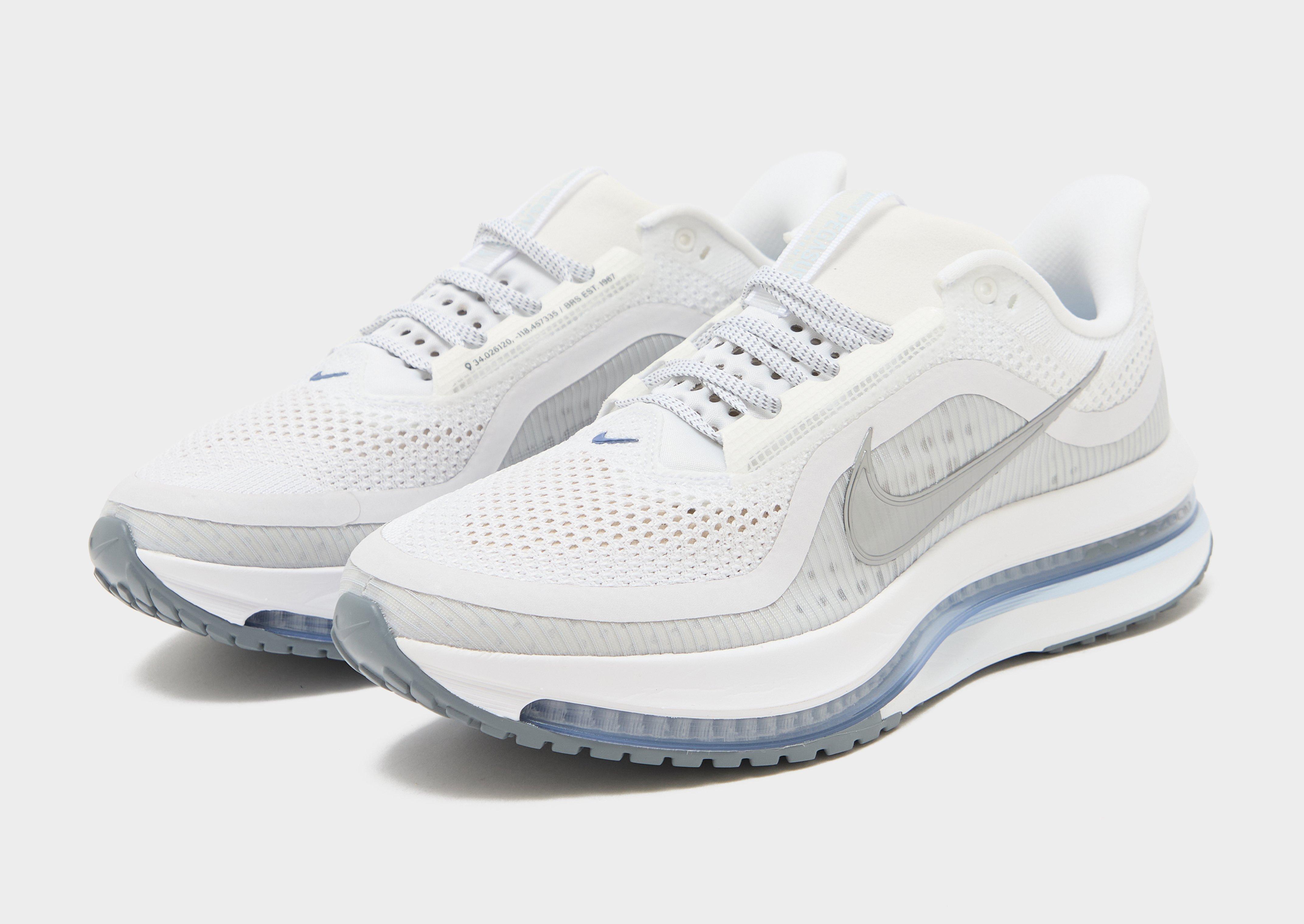 Nike Pegasus Premium