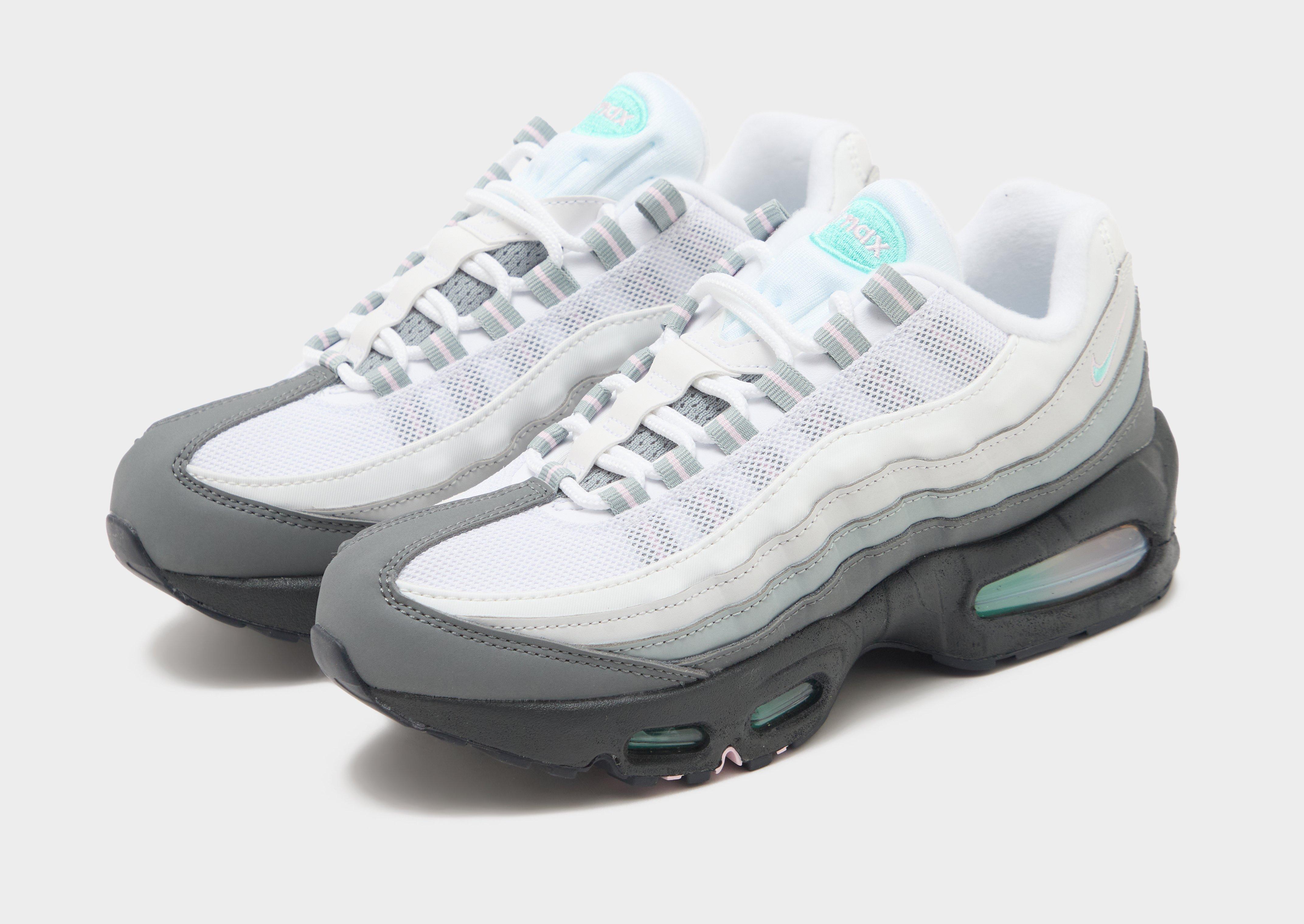Nike Air Max 95 “Apple Pink”