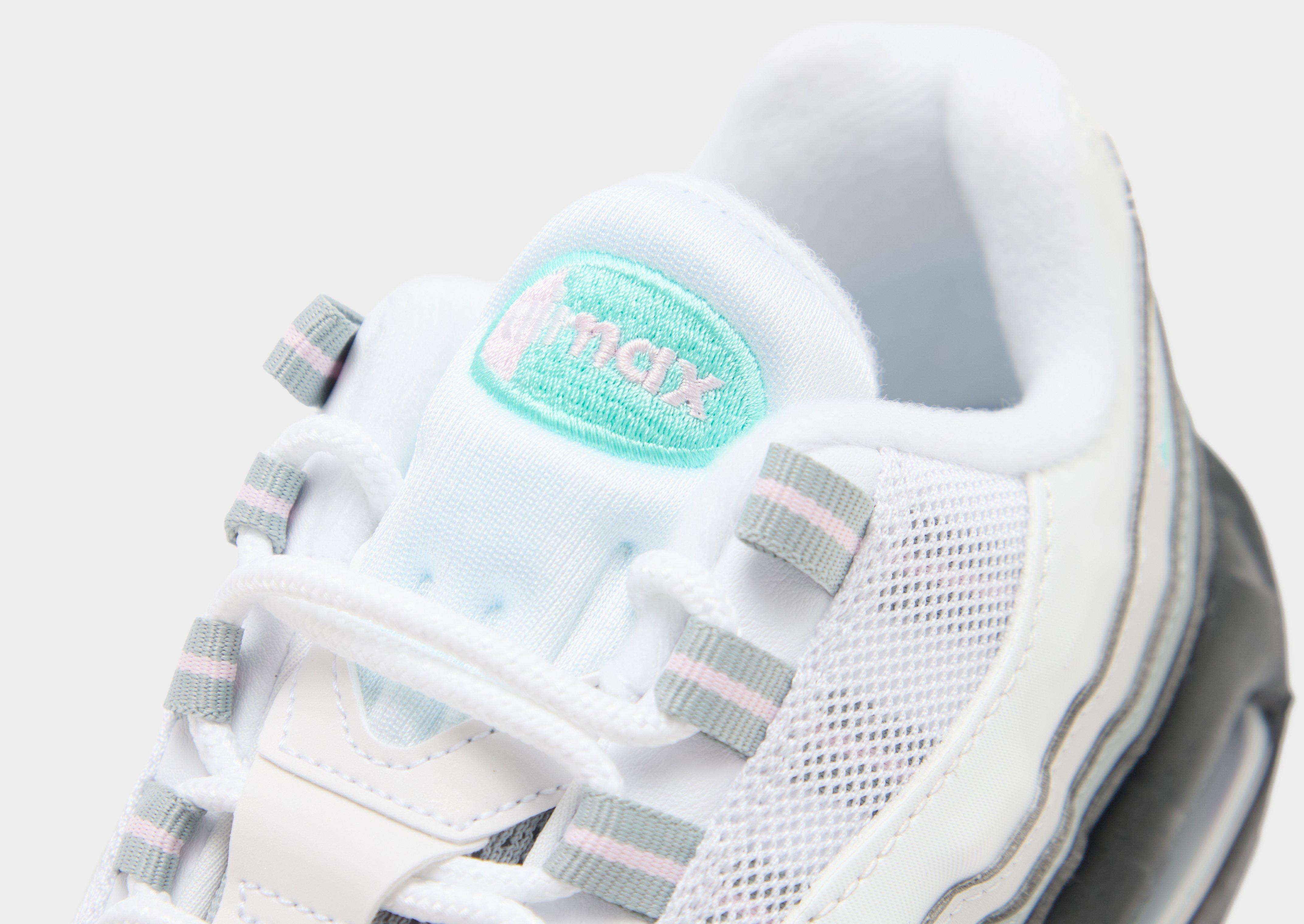 Nike Air Max 95 “Apple Pink”