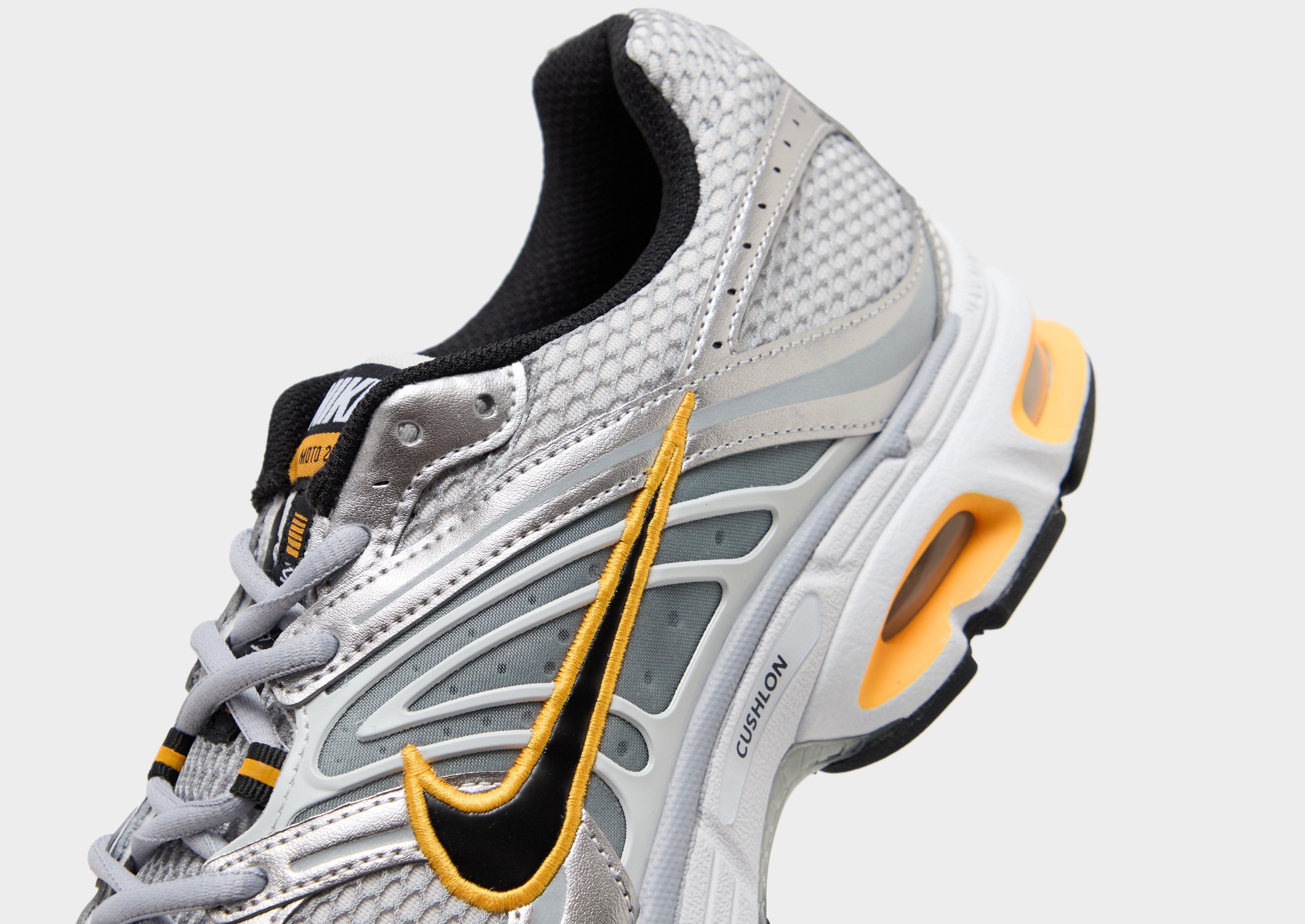 Nike Air Max Moto 2K