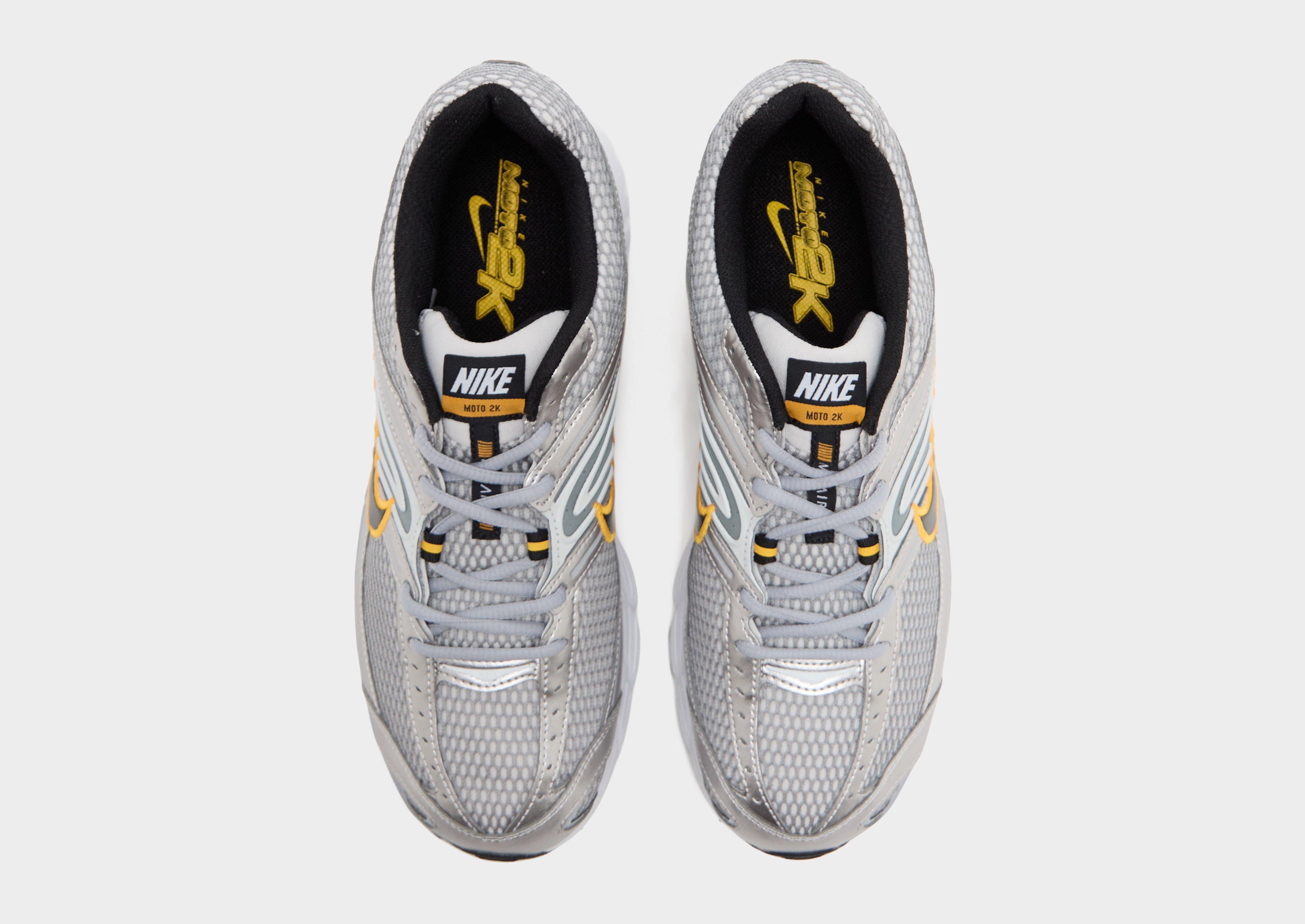 Nike Air Max Moto 2K