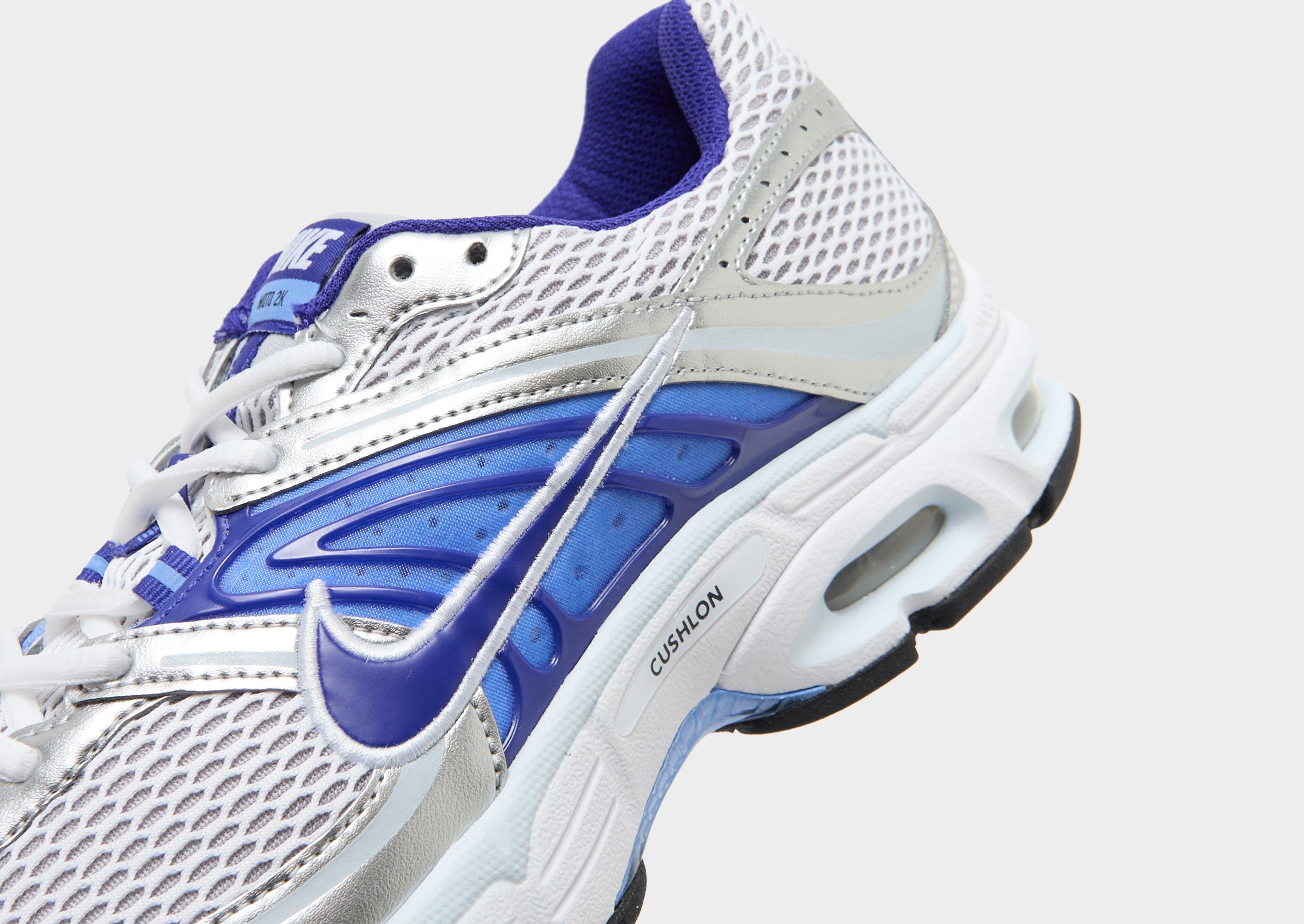 Nike Air Max Moto 2K