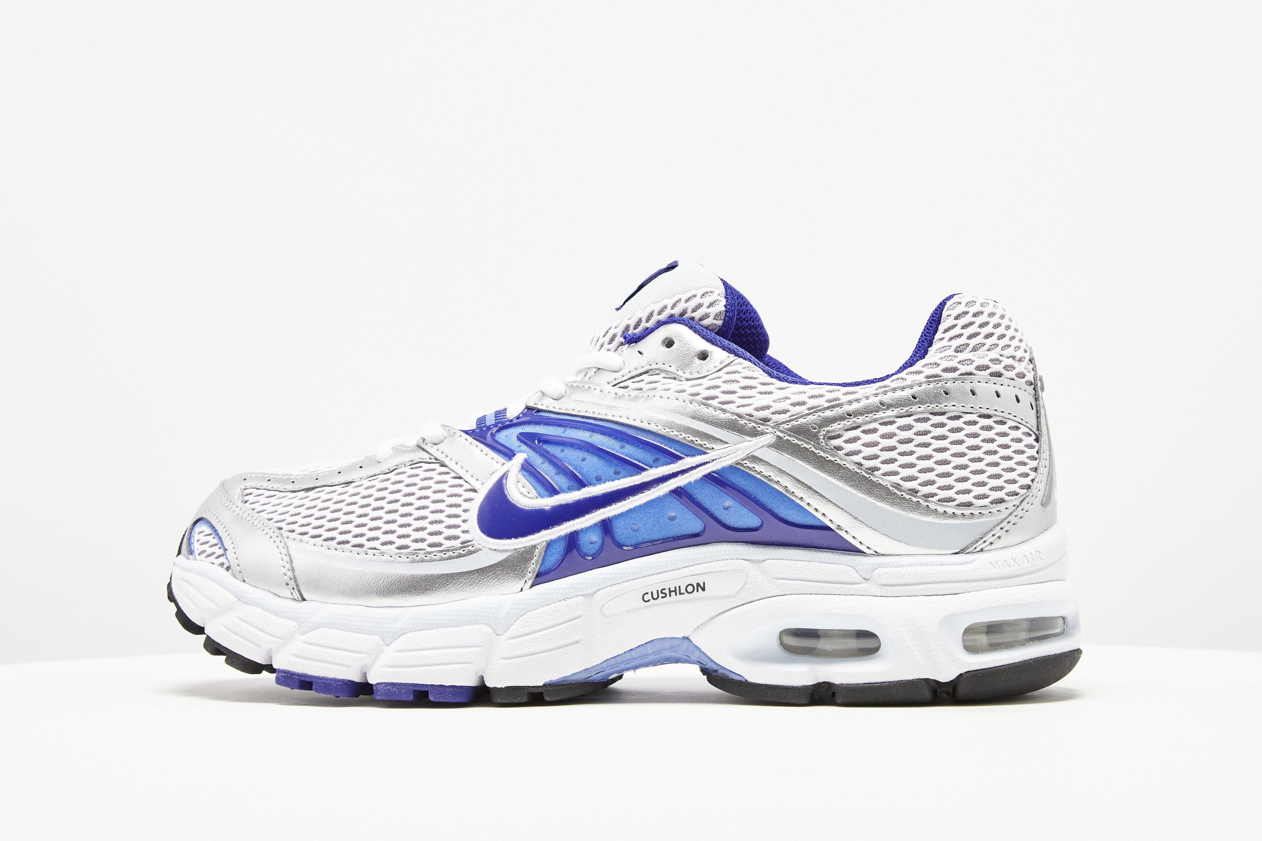 Nike Air Max Moto 2K