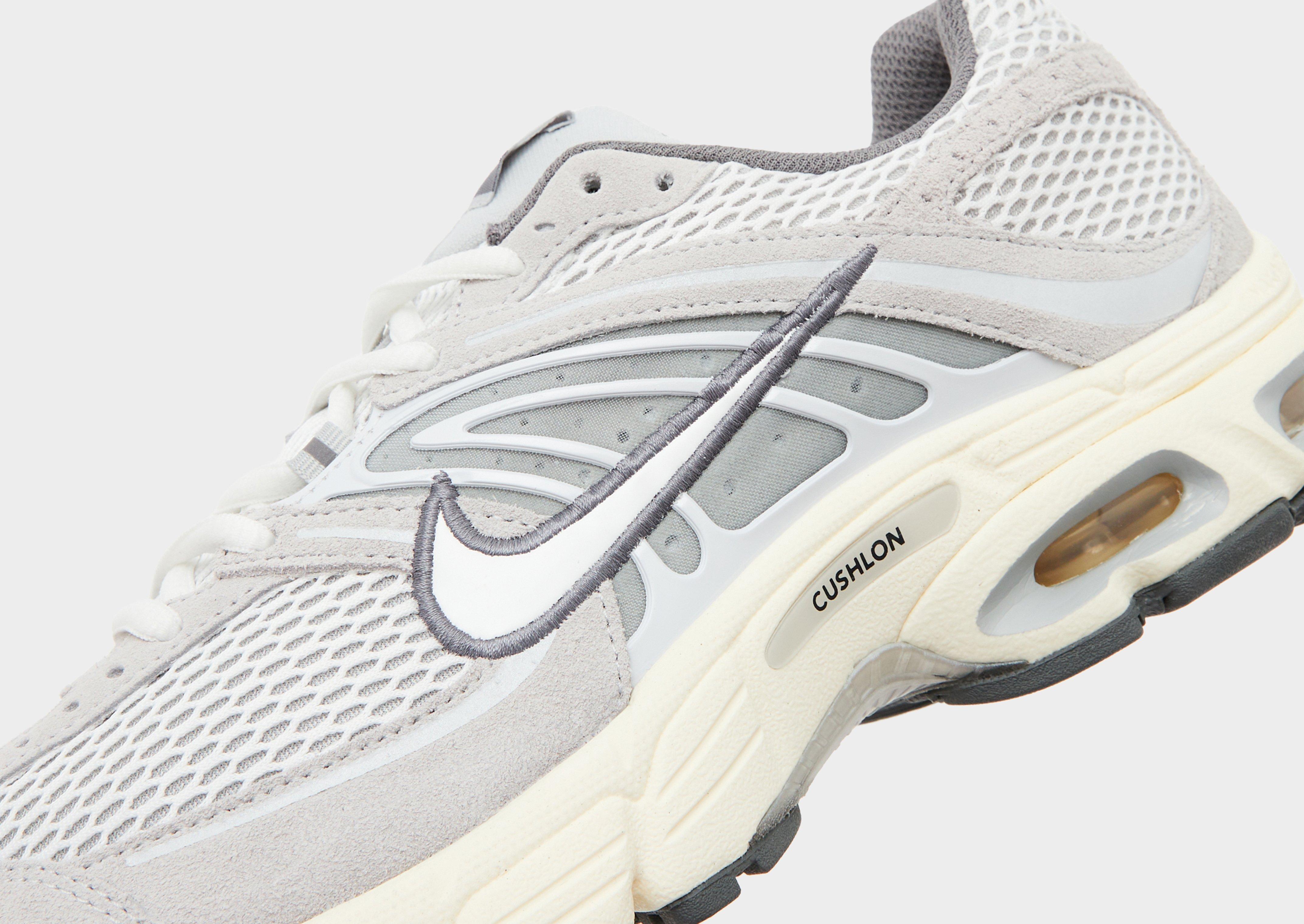 Nike Air Max Moto 2K