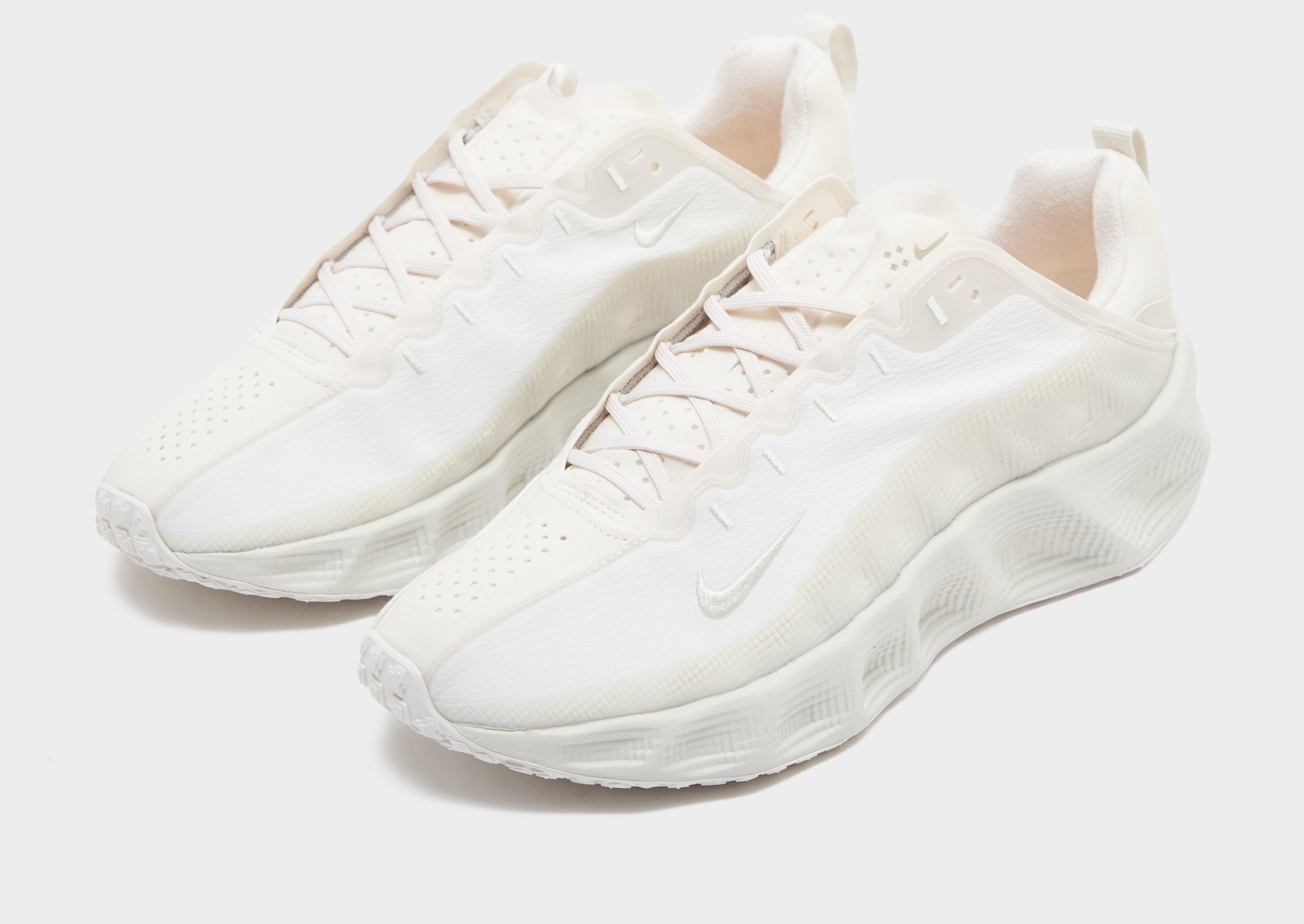 Nike Ava Rover