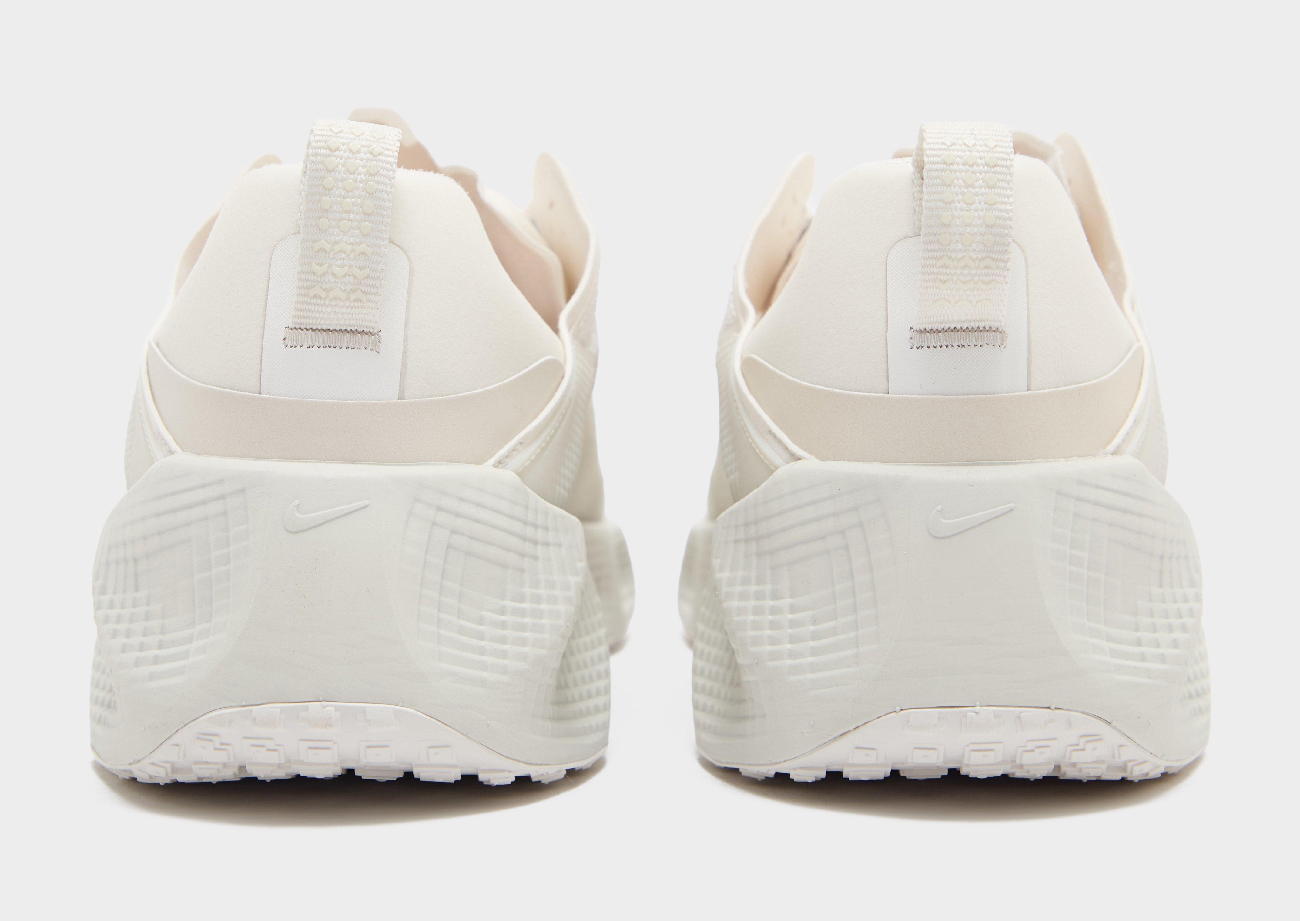 Nike Ava Rover