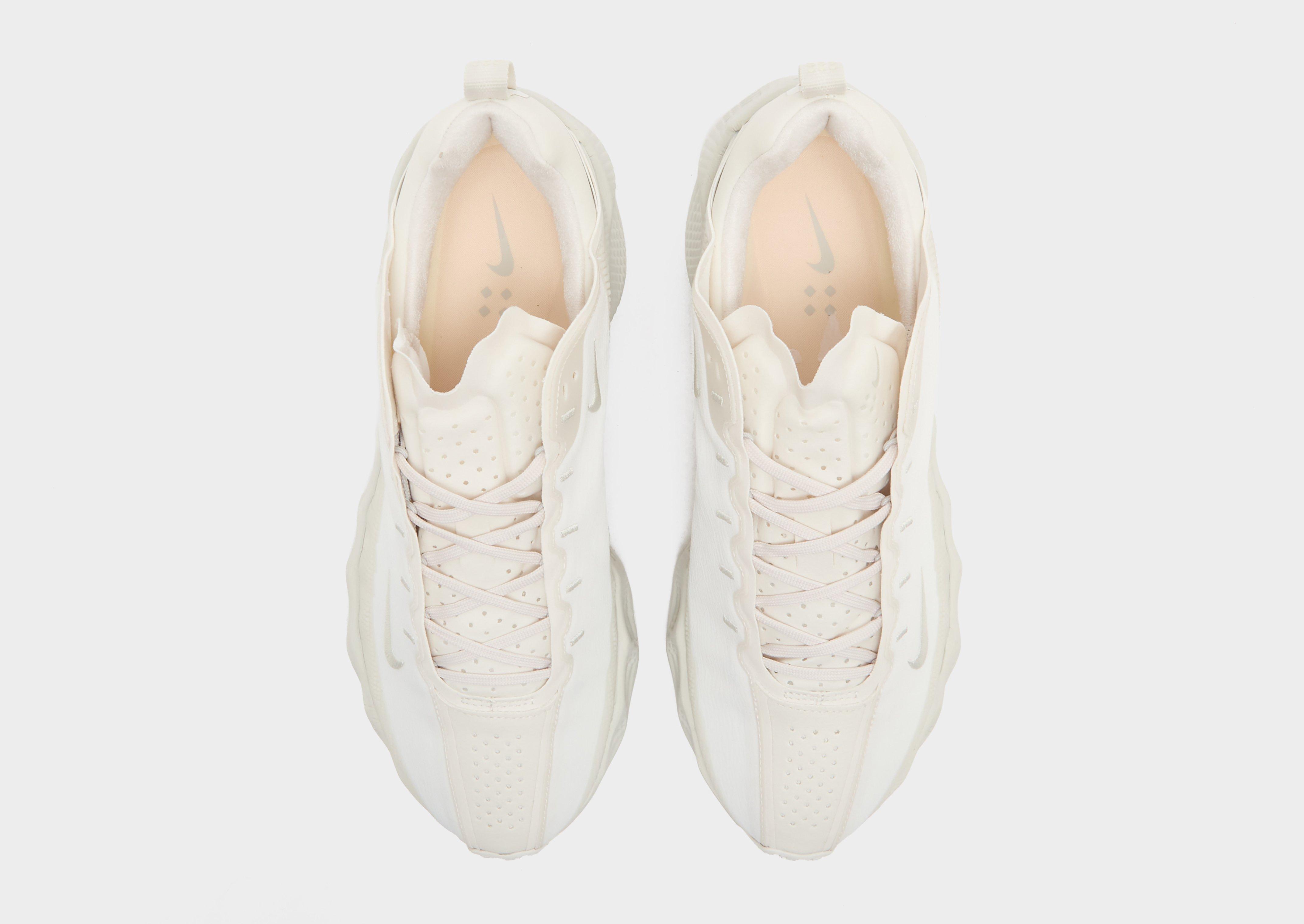 Nike Ava Rover