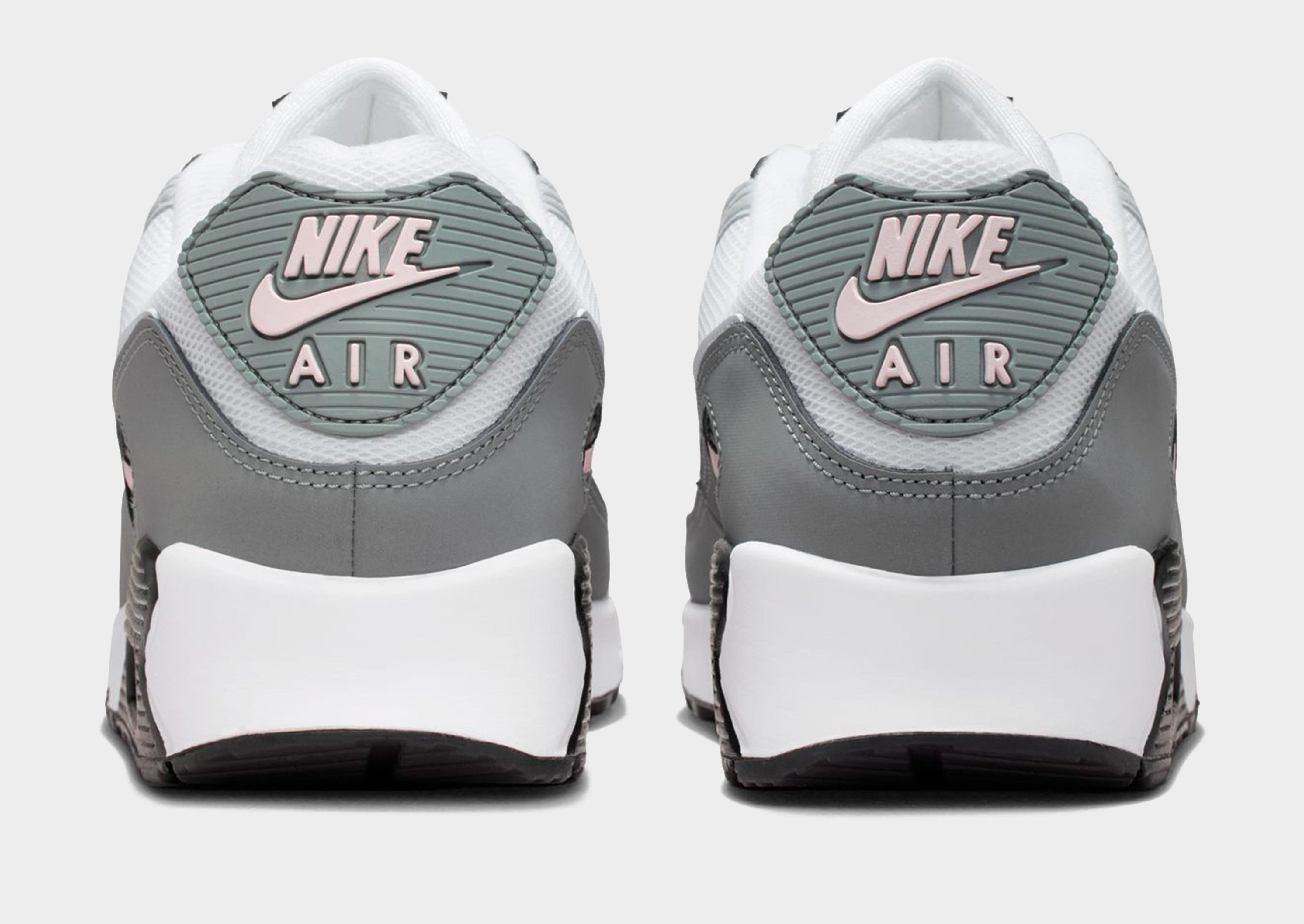 Nike Air Max 90 Women's