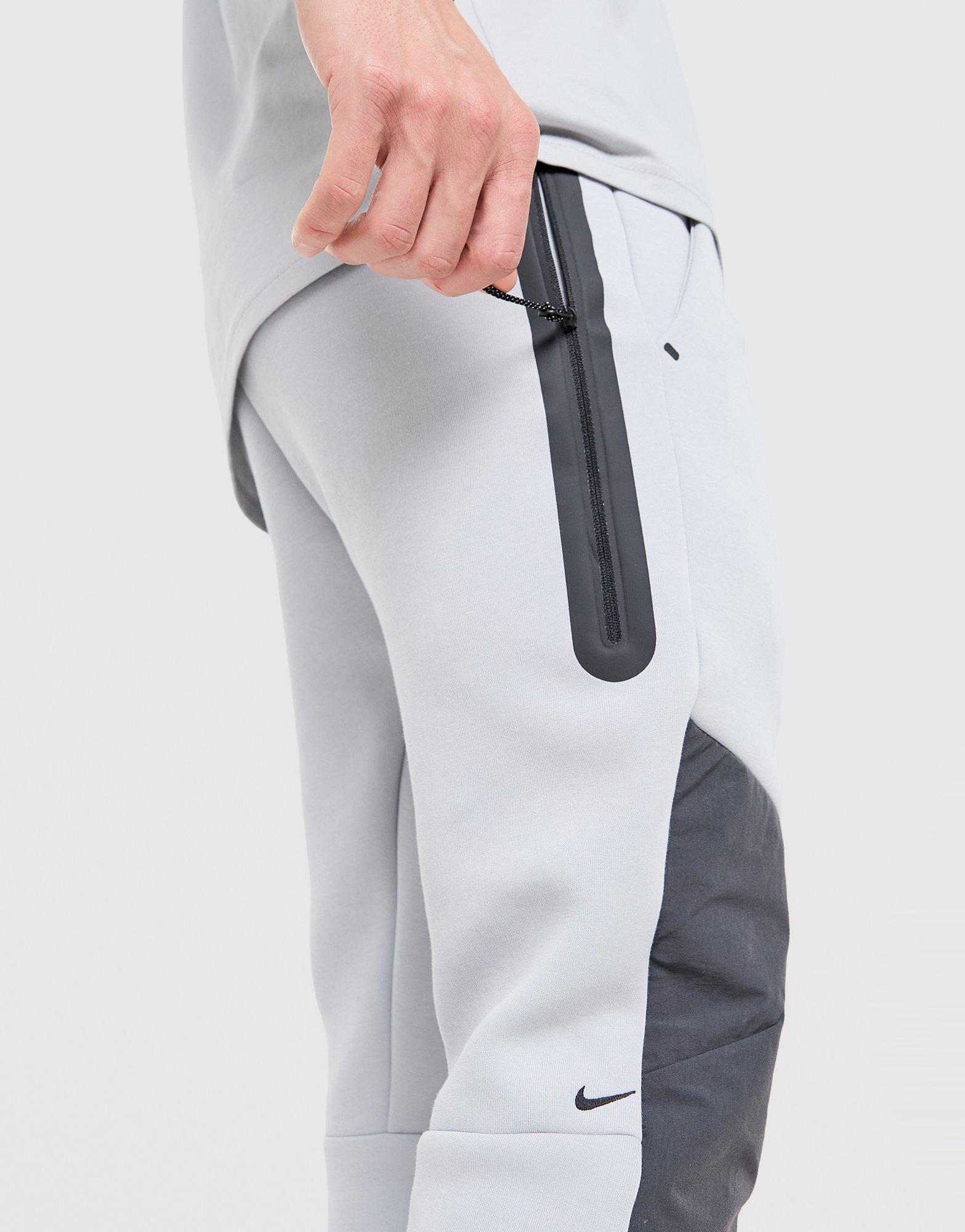 Nike Tech Mix Joggers