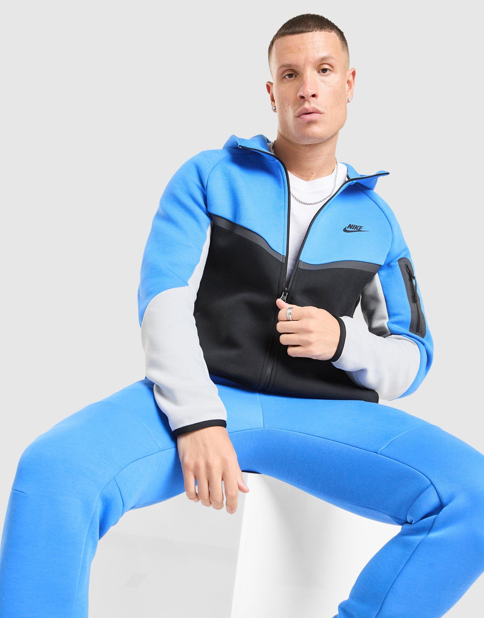 Nike Felpa con Cappuccio Fleece Tech
