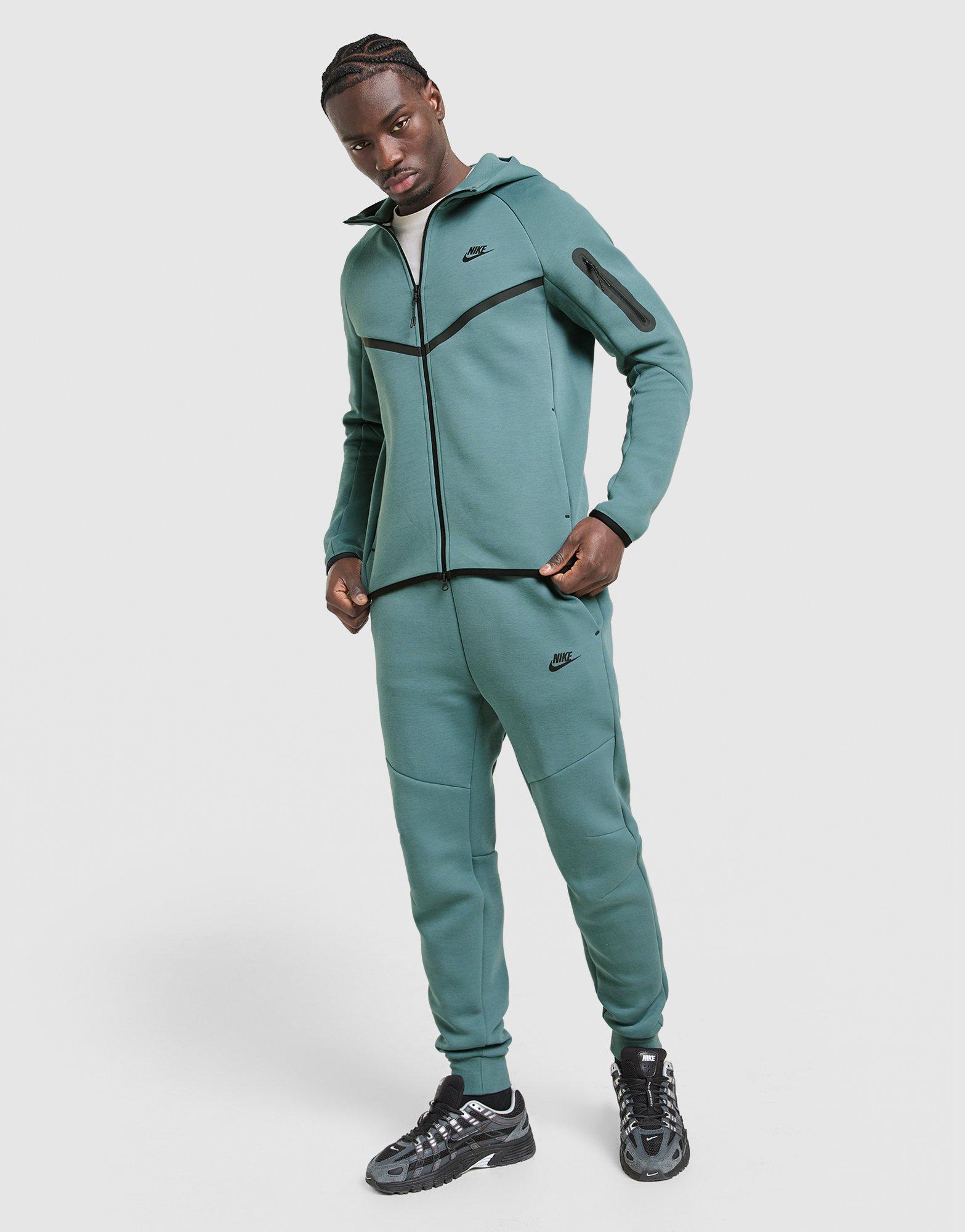 Nike Tech Fleece Full Zip Hoodie