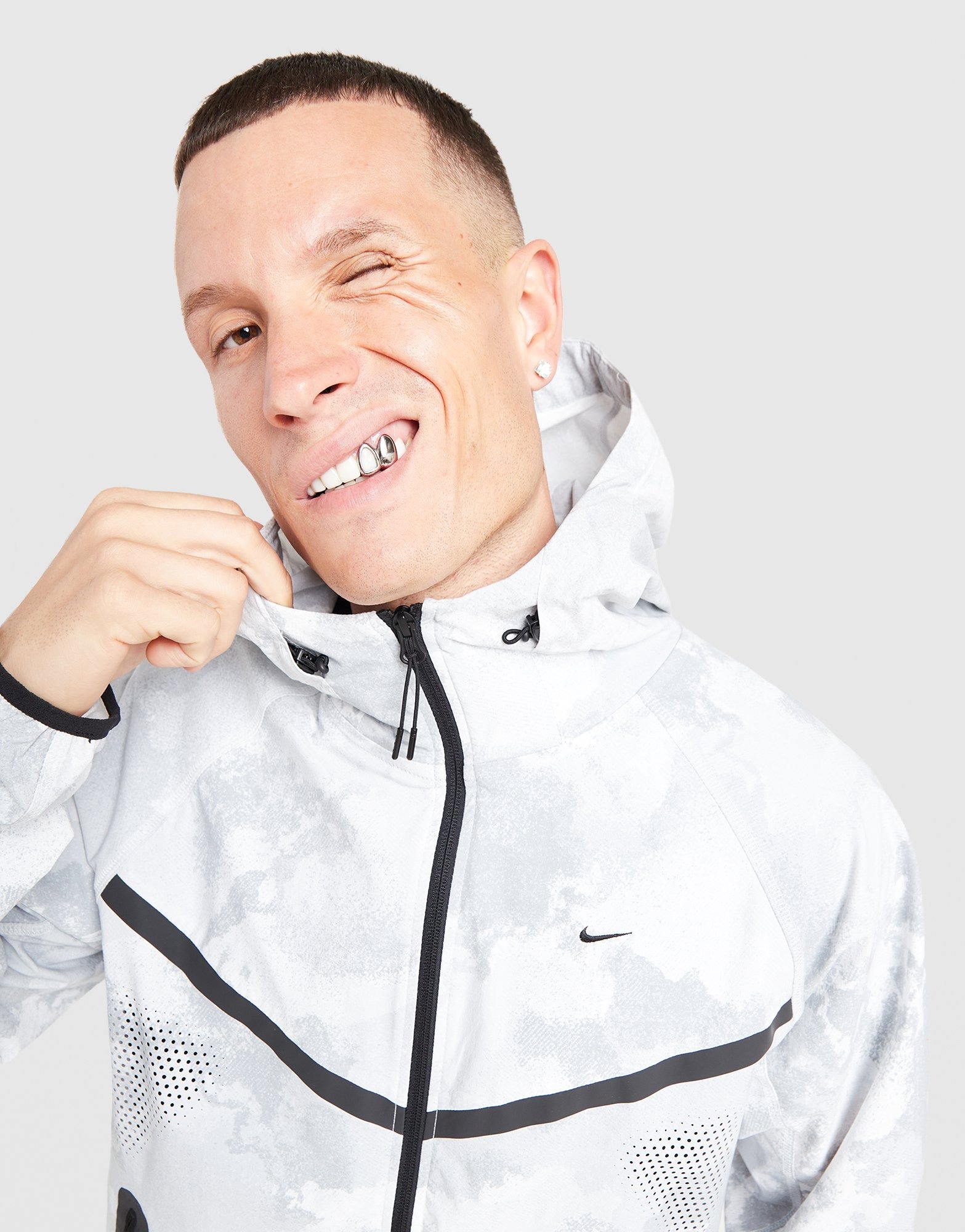 White Nike Tech Woven Camo Full Zip Jacket | JD Sports UK