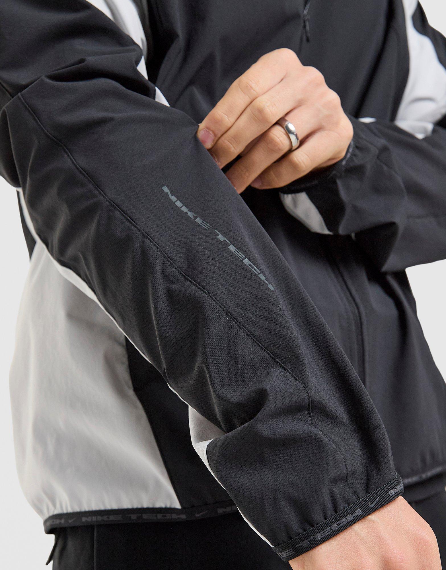 Nike Tech Sun Shell Jacket