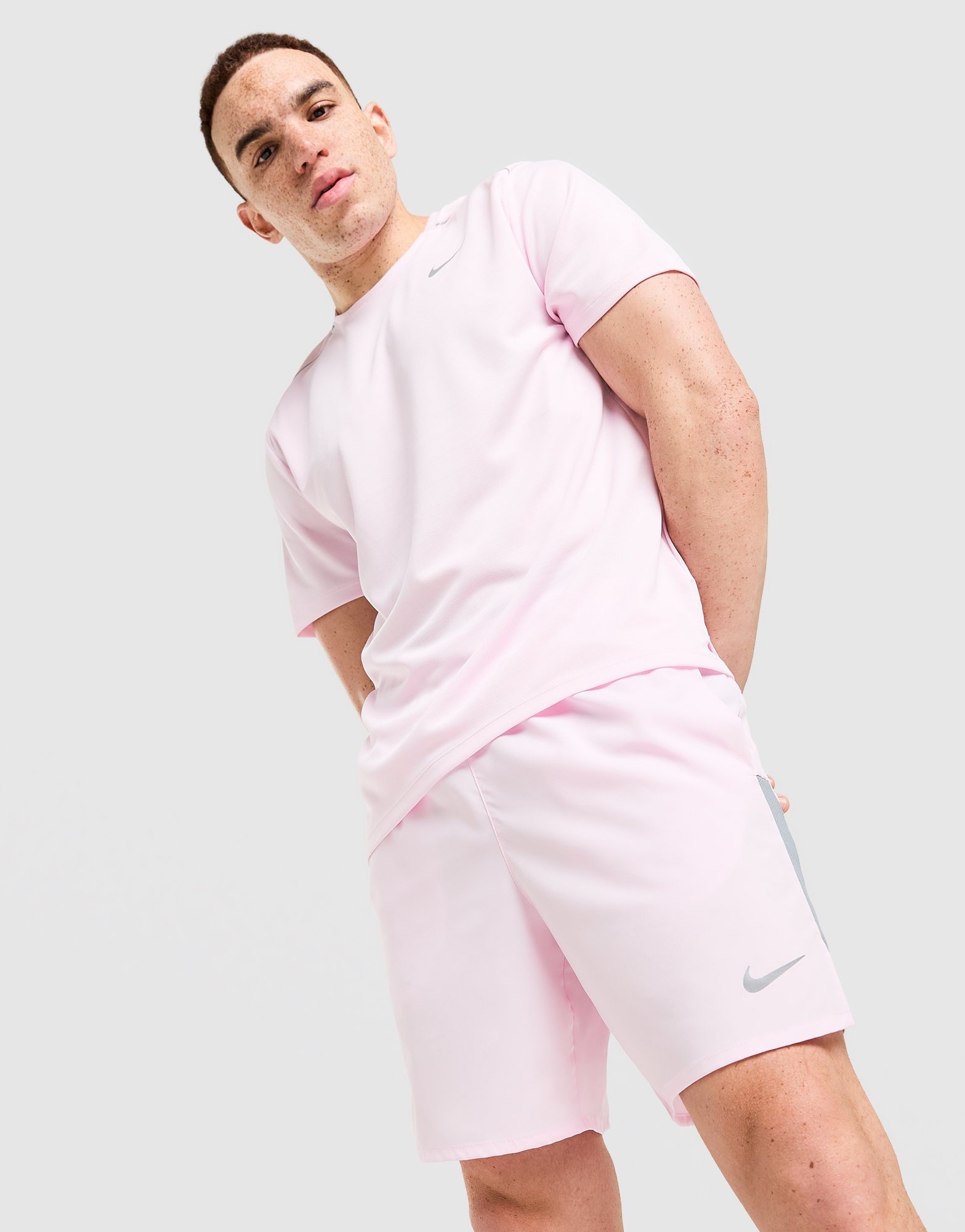 CHALLENGER/FIRE SHORTS（LT PINK/WHITE） Pink Nike Challenger 7
