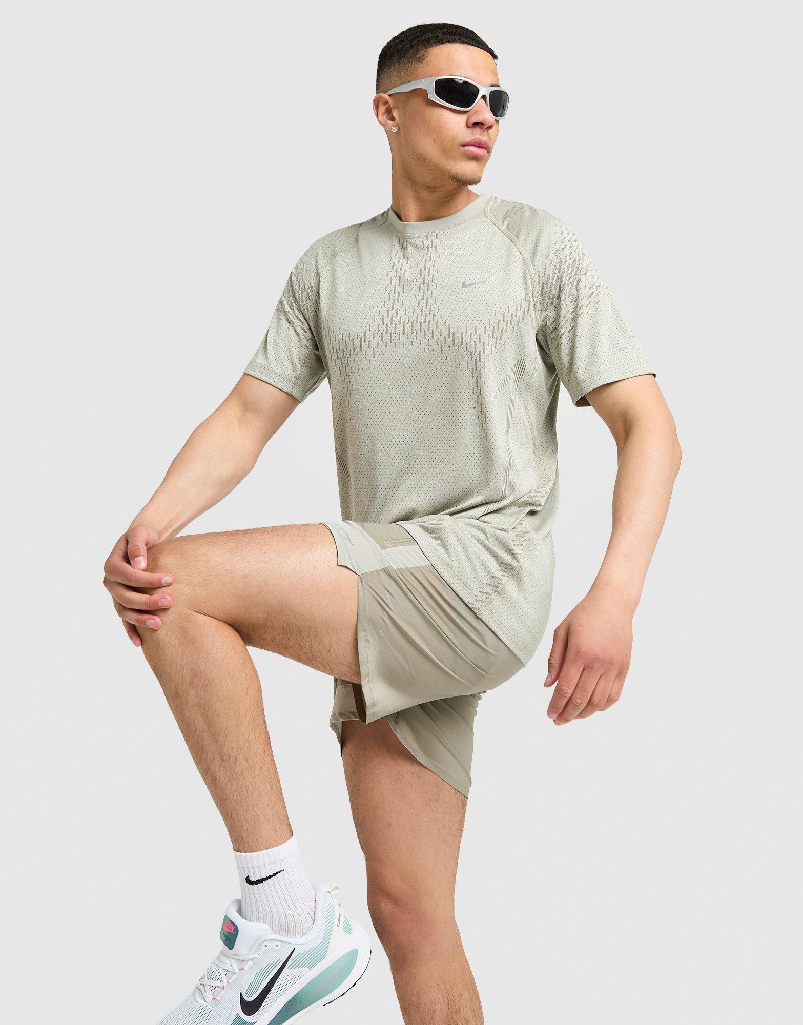 Nike Stride Plus T-Shirt