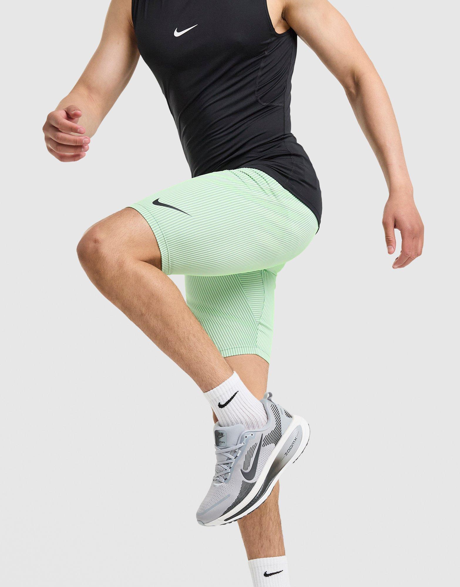 Nike AeroSwift 1/2-Length Leggings