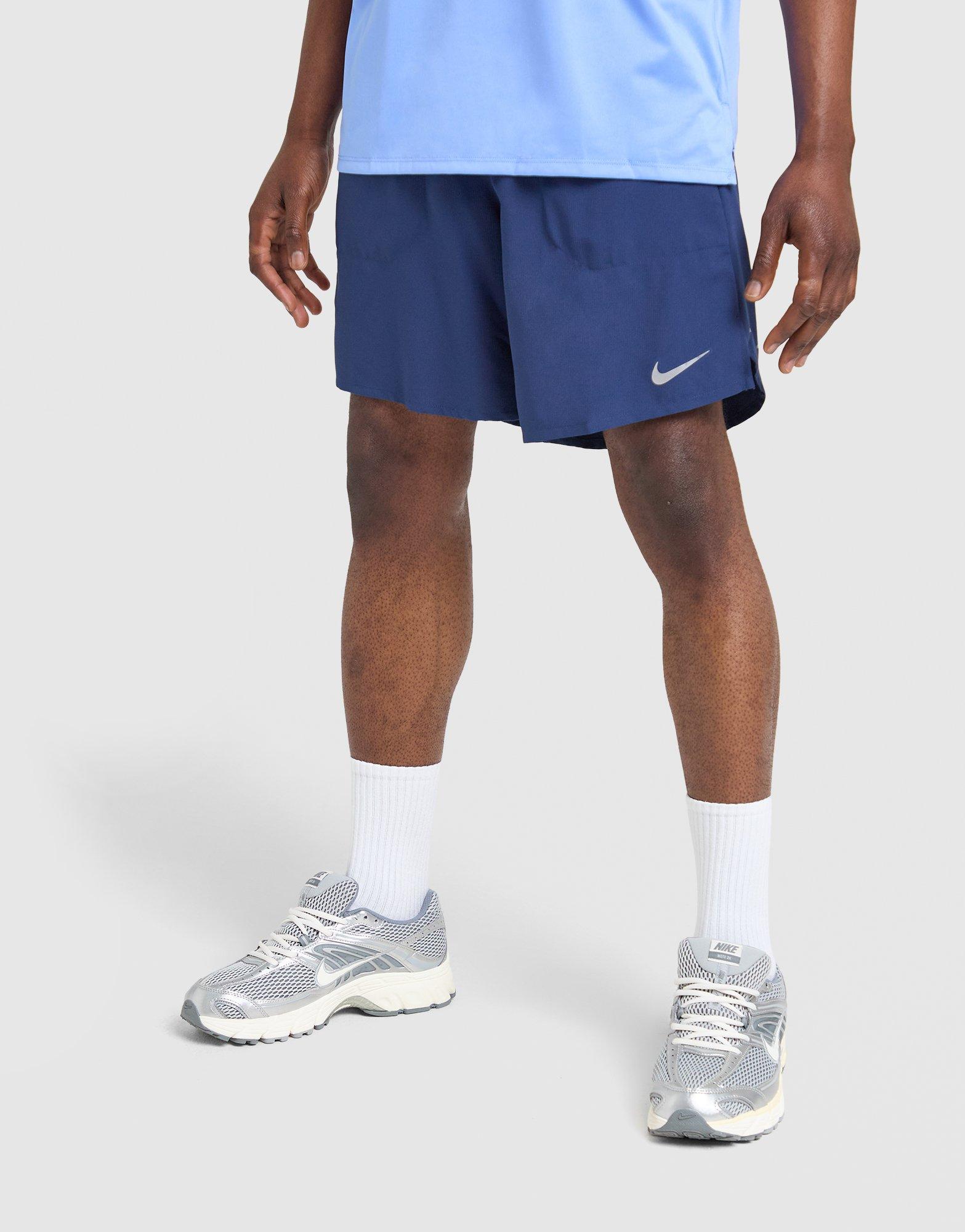 Nike Stride Shorts