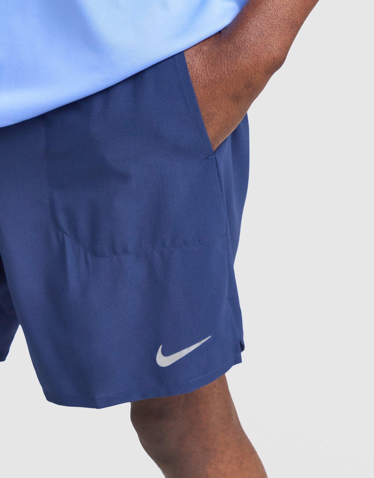 Nike Stride Shorts
