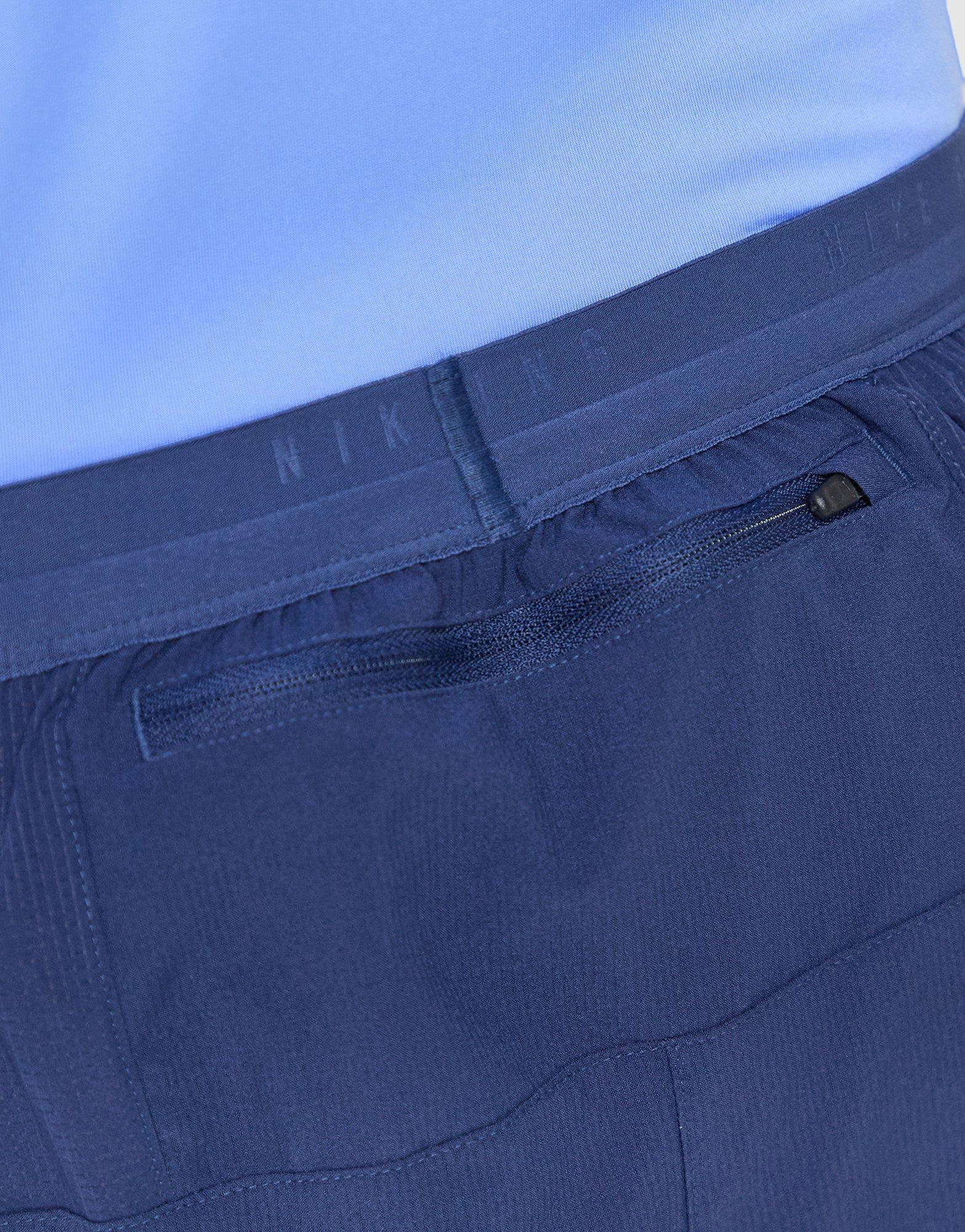 Nike Stride Shorts