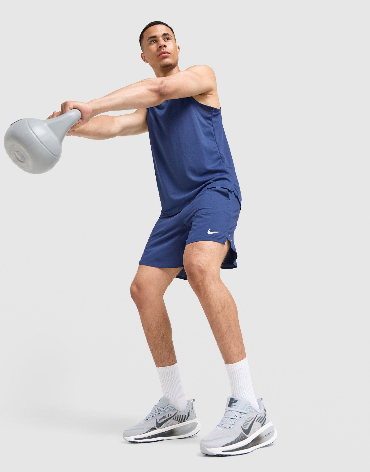 Nike Stride Shorts