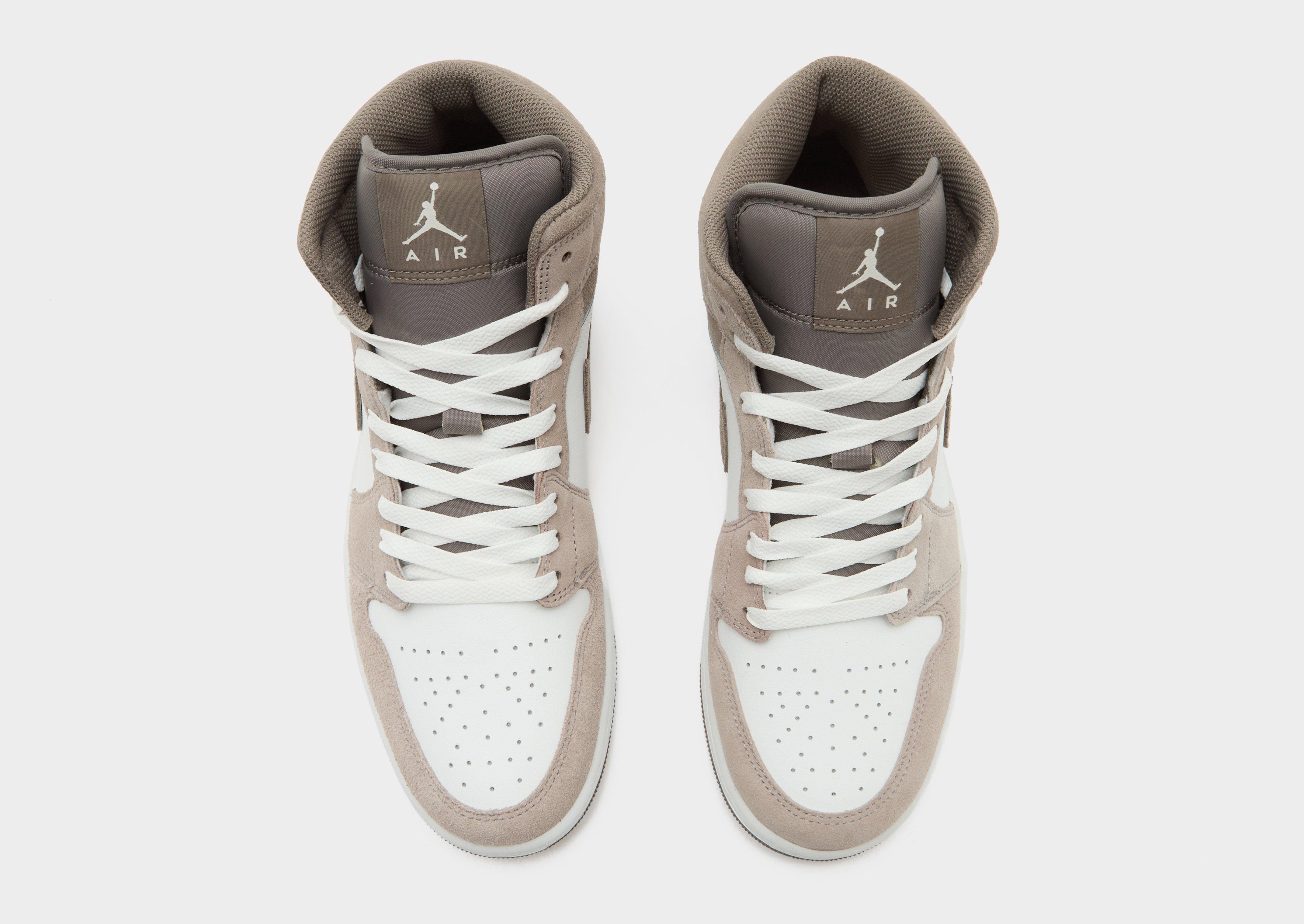Jordan Air 1 Mid