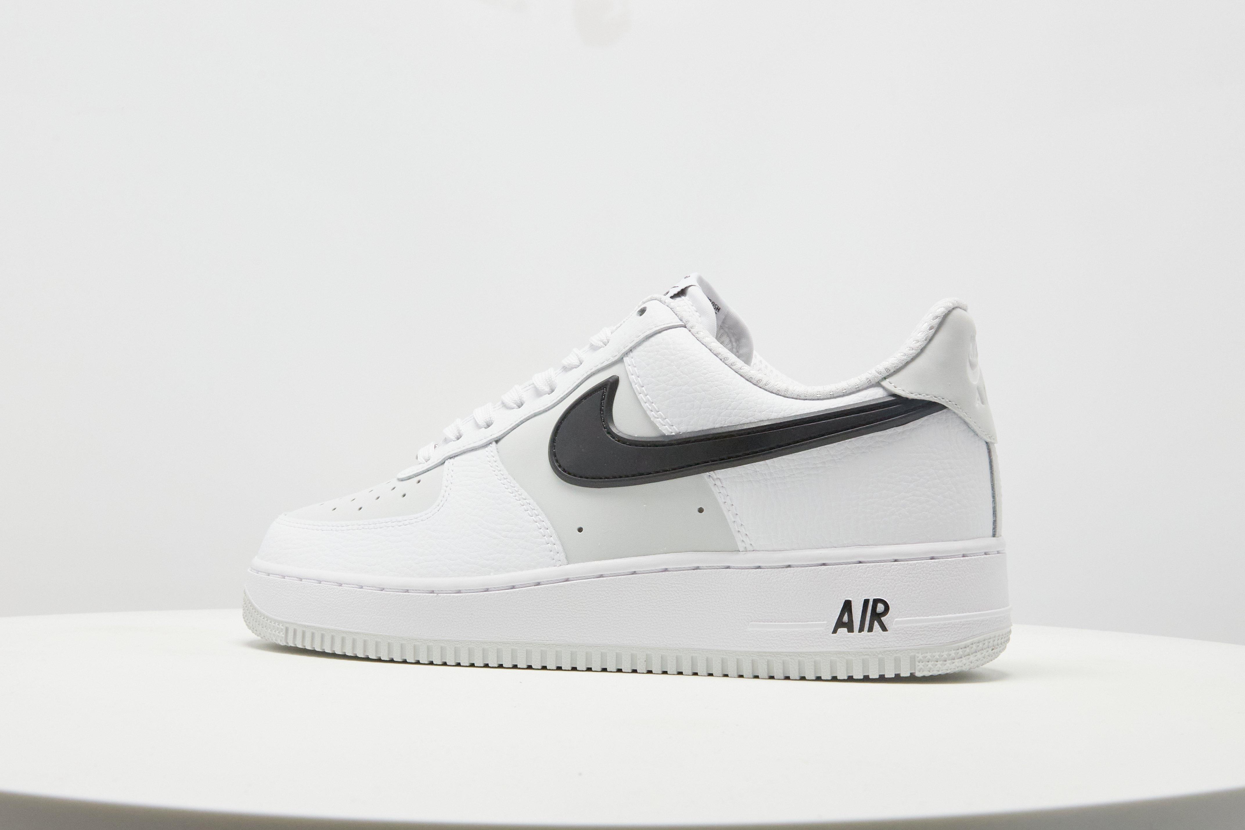 Nike Air Force 1 Low