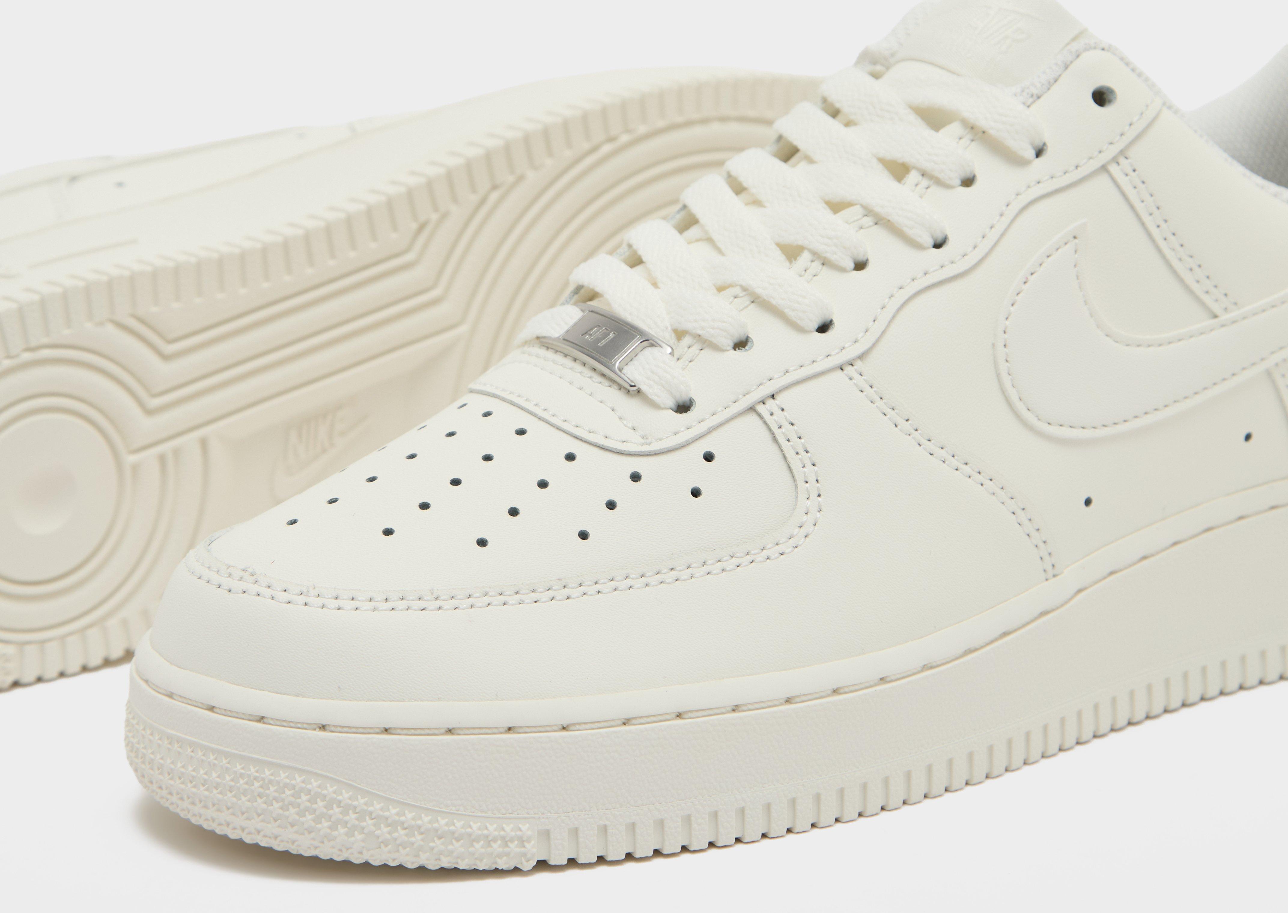 Nike Air Force 1 '07