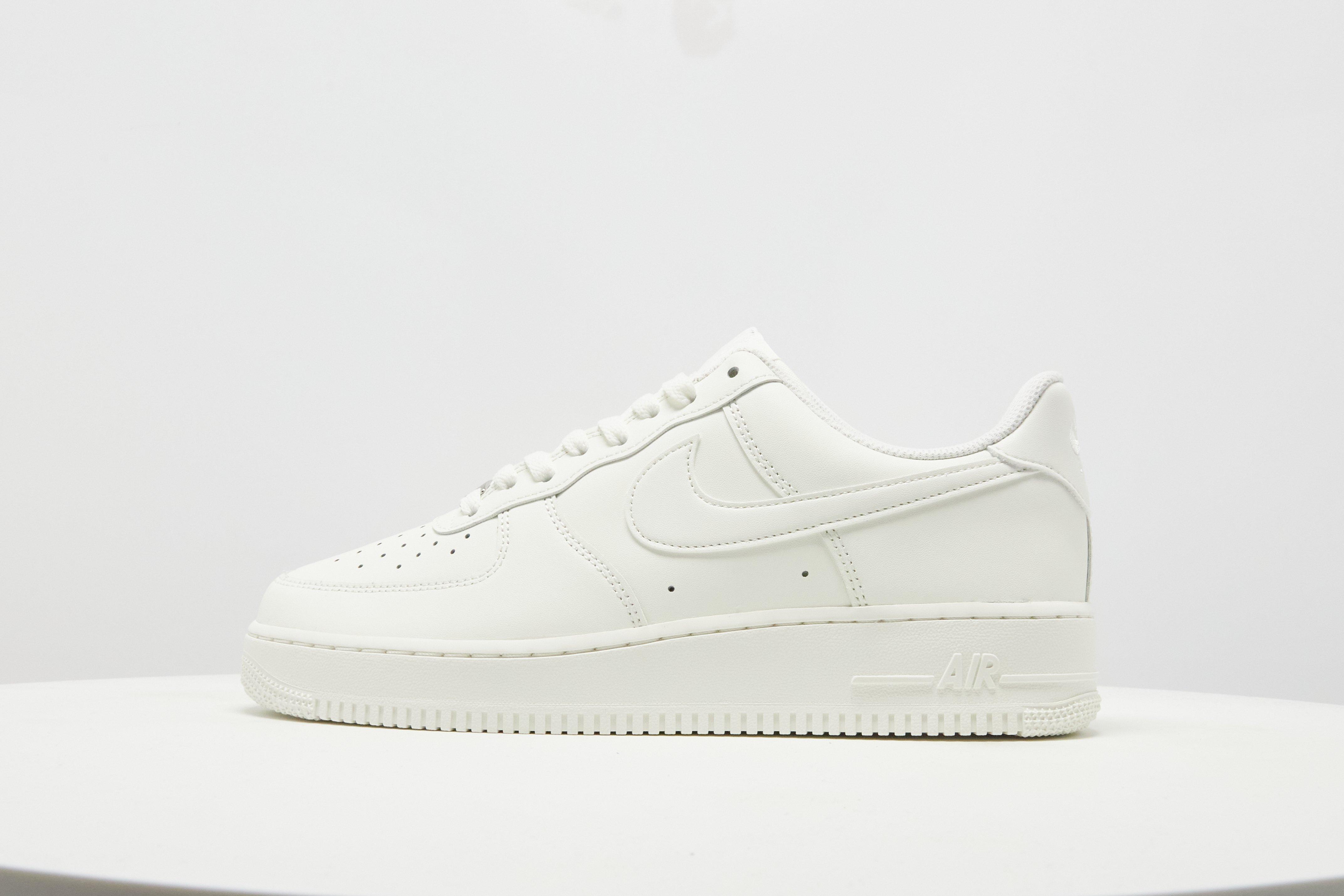 Nike Air Force 1 '07