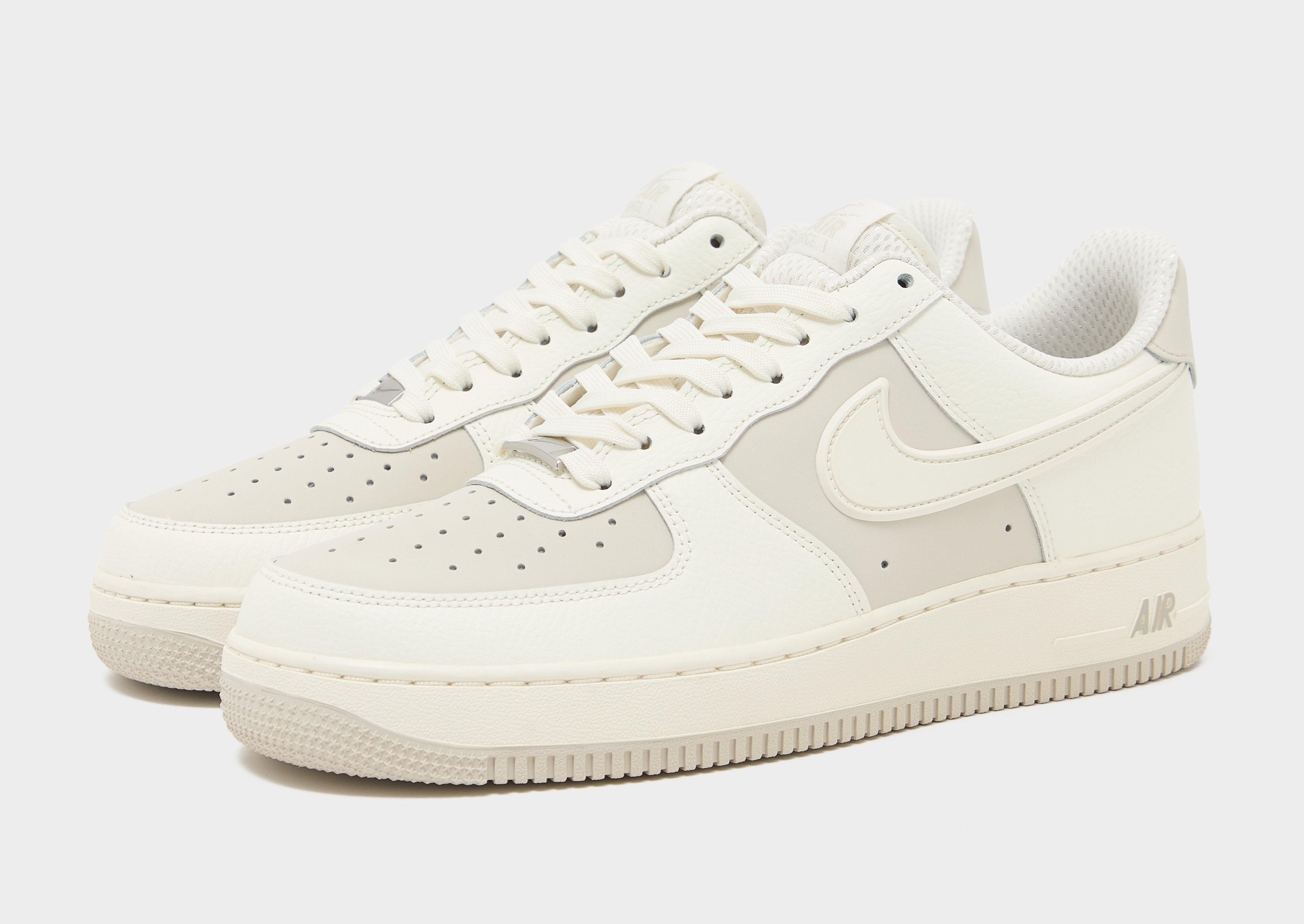 Nike Air Force 1 '07