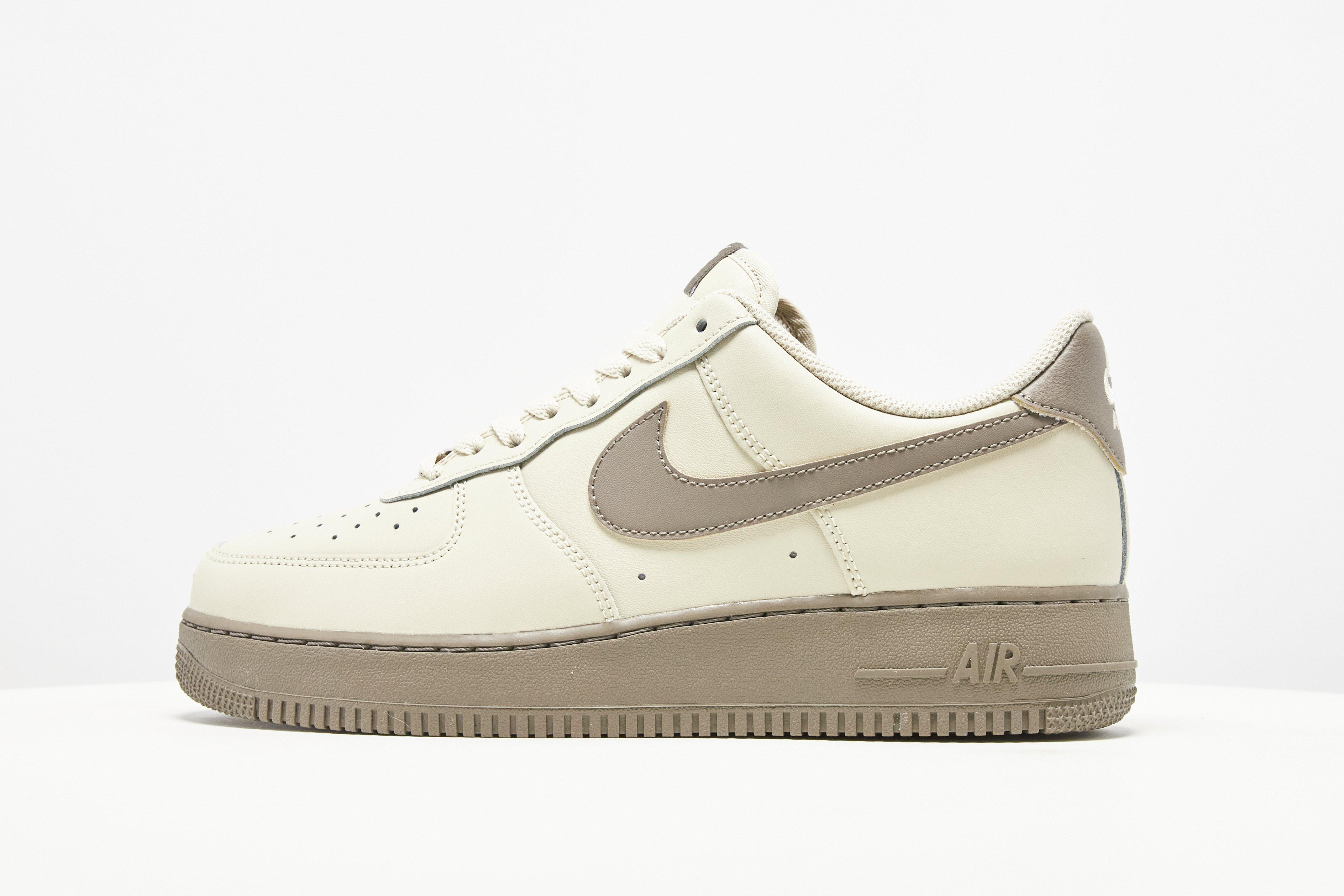 Nike Air Force 1 '07