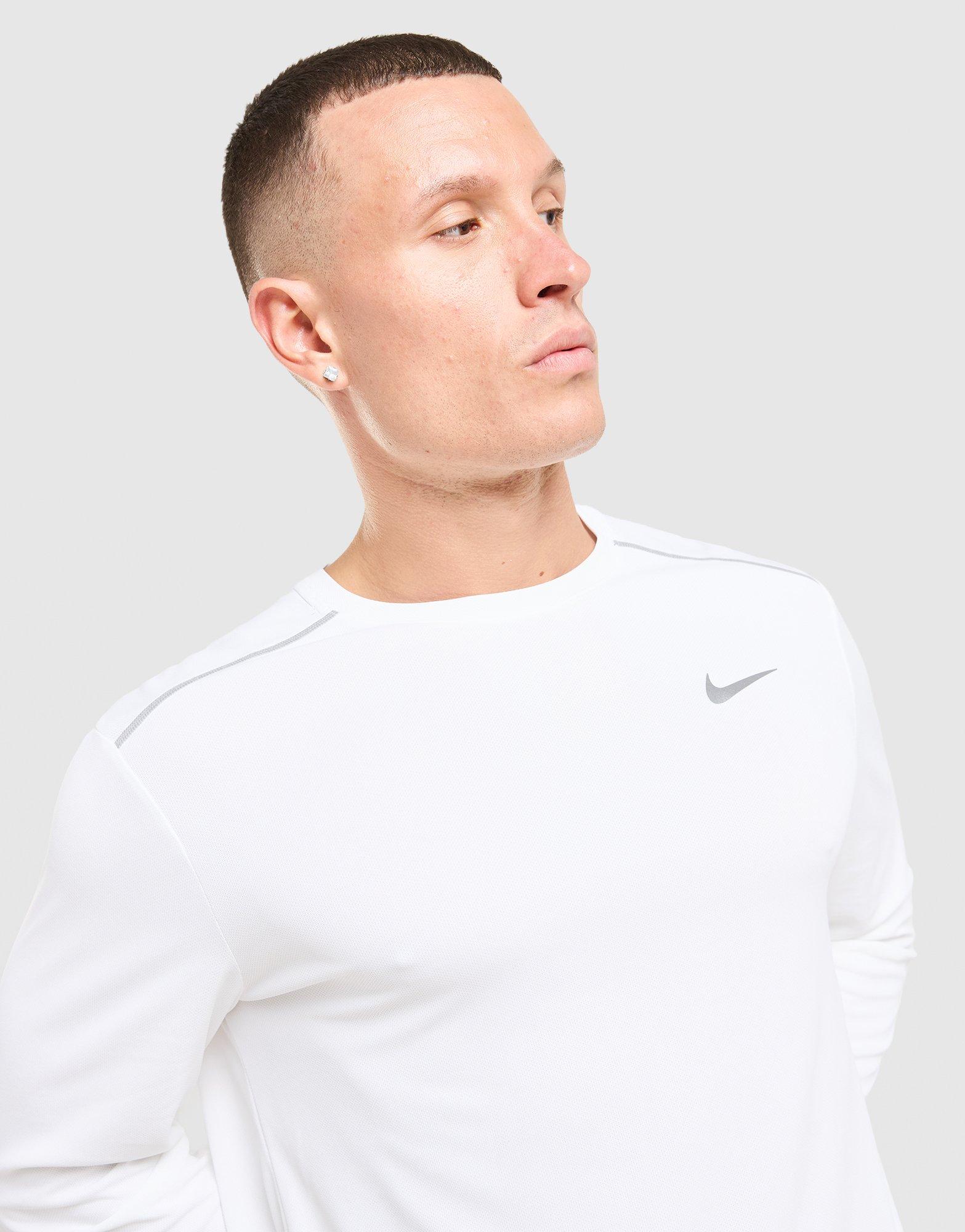 Nike Miler Long Sleeve T-Shirt