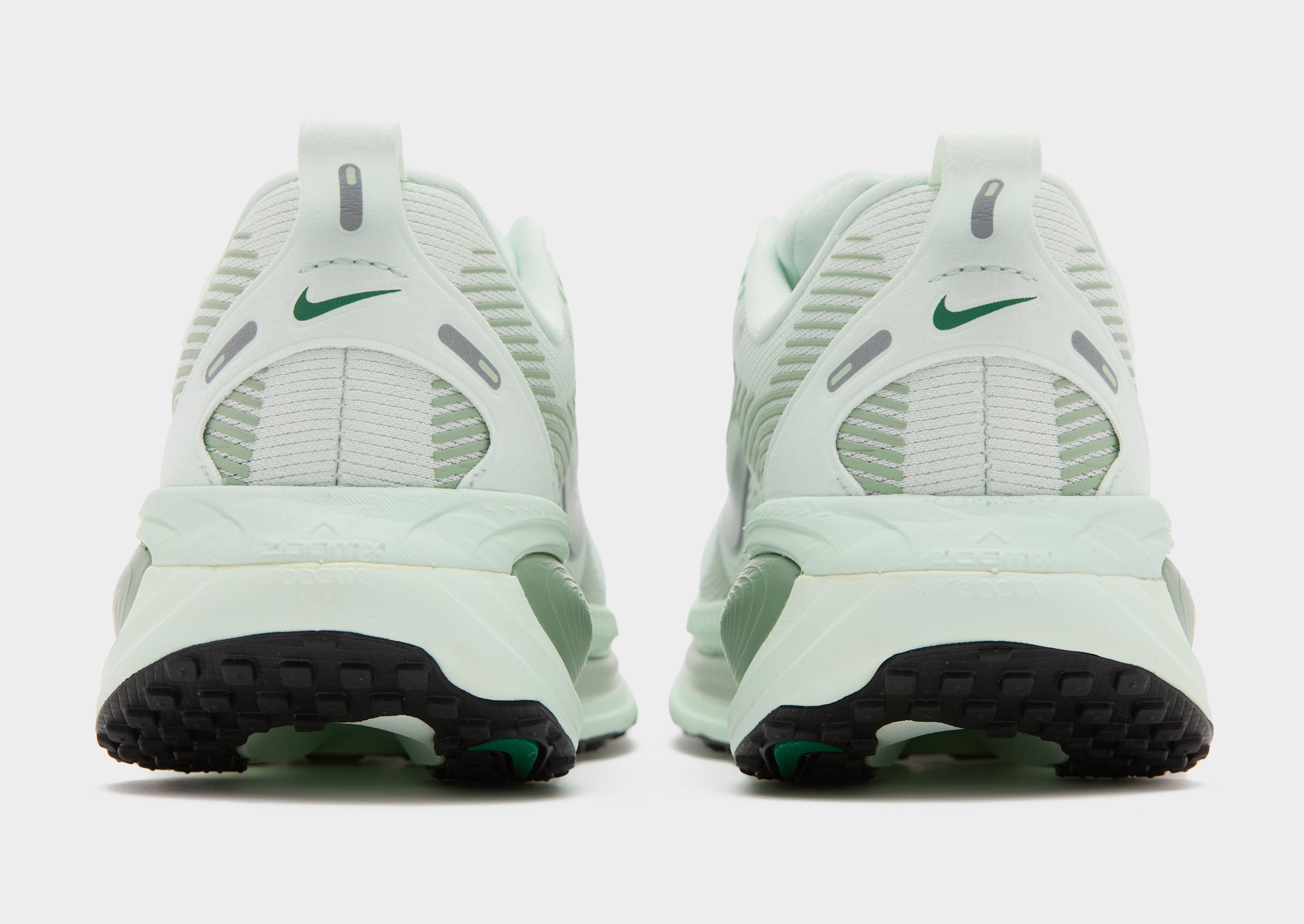 Nike Hardloopschoenen voor dames (straat) Vomero 18 — foto 4 van 7