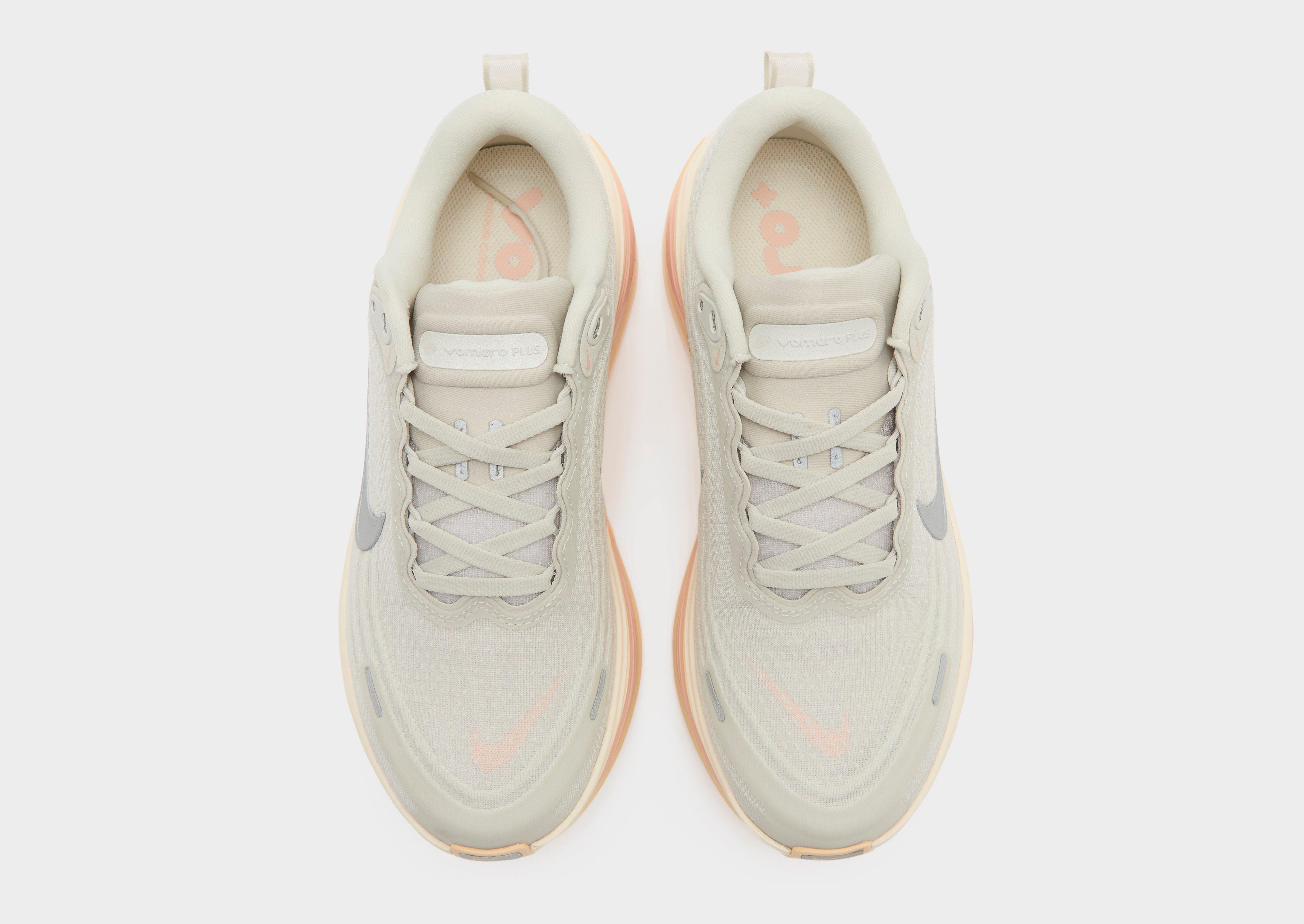 Nike Hardloopschoenen voor dames (straat) Vomero Plus — foto 6 van 7