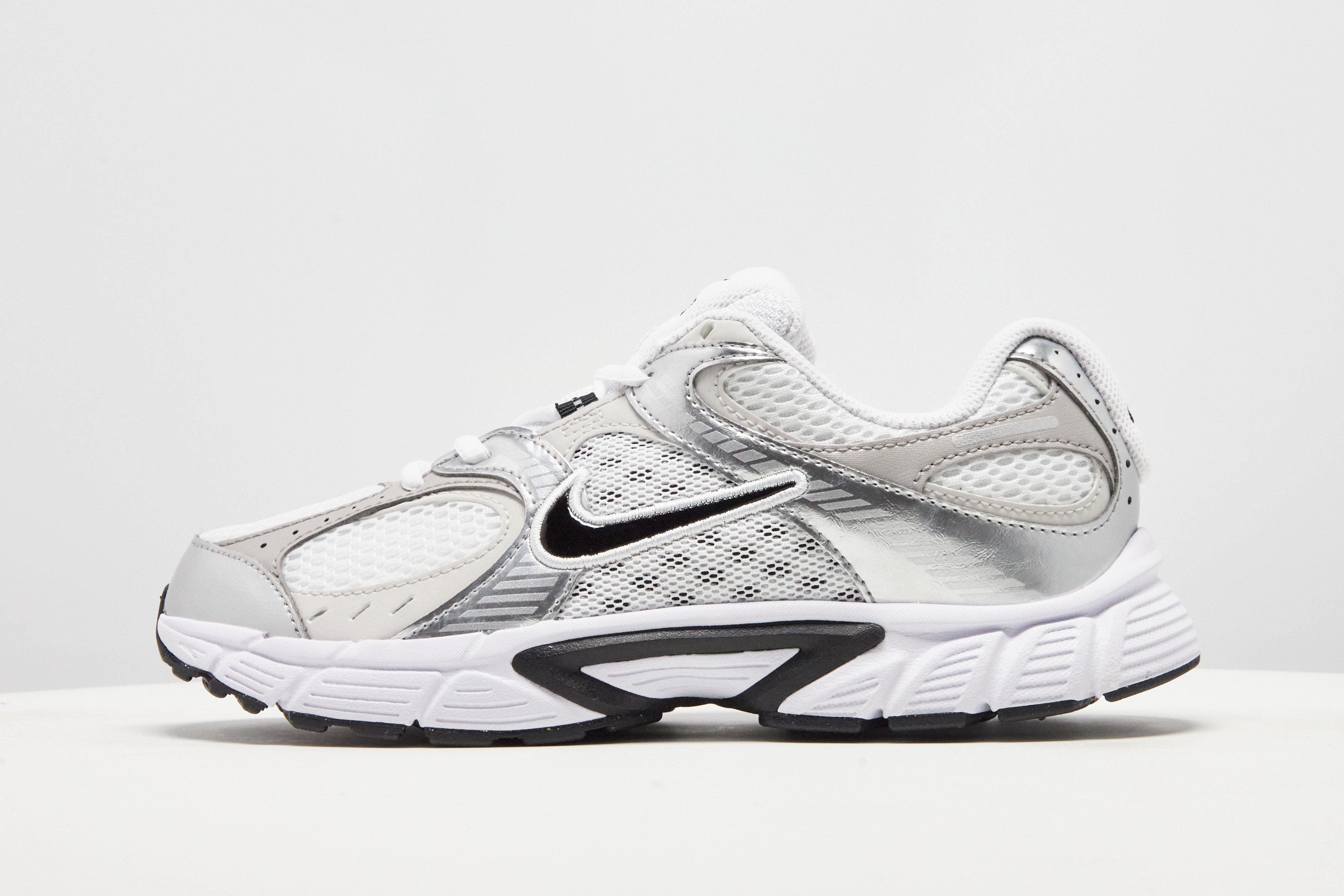 Nike V5 RNR Junior