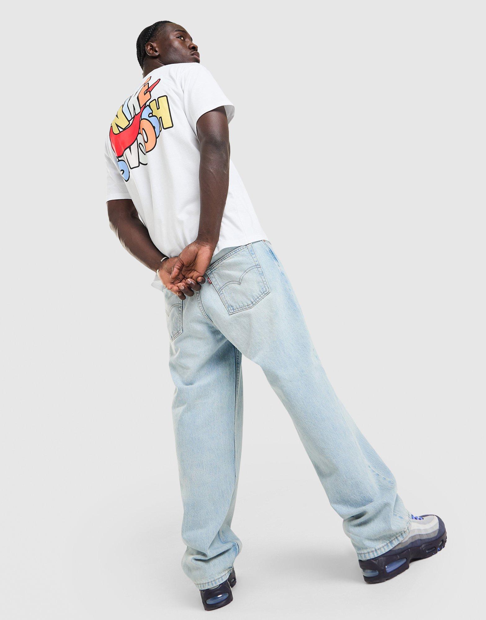 Nike Smile Graphic T-Shirt