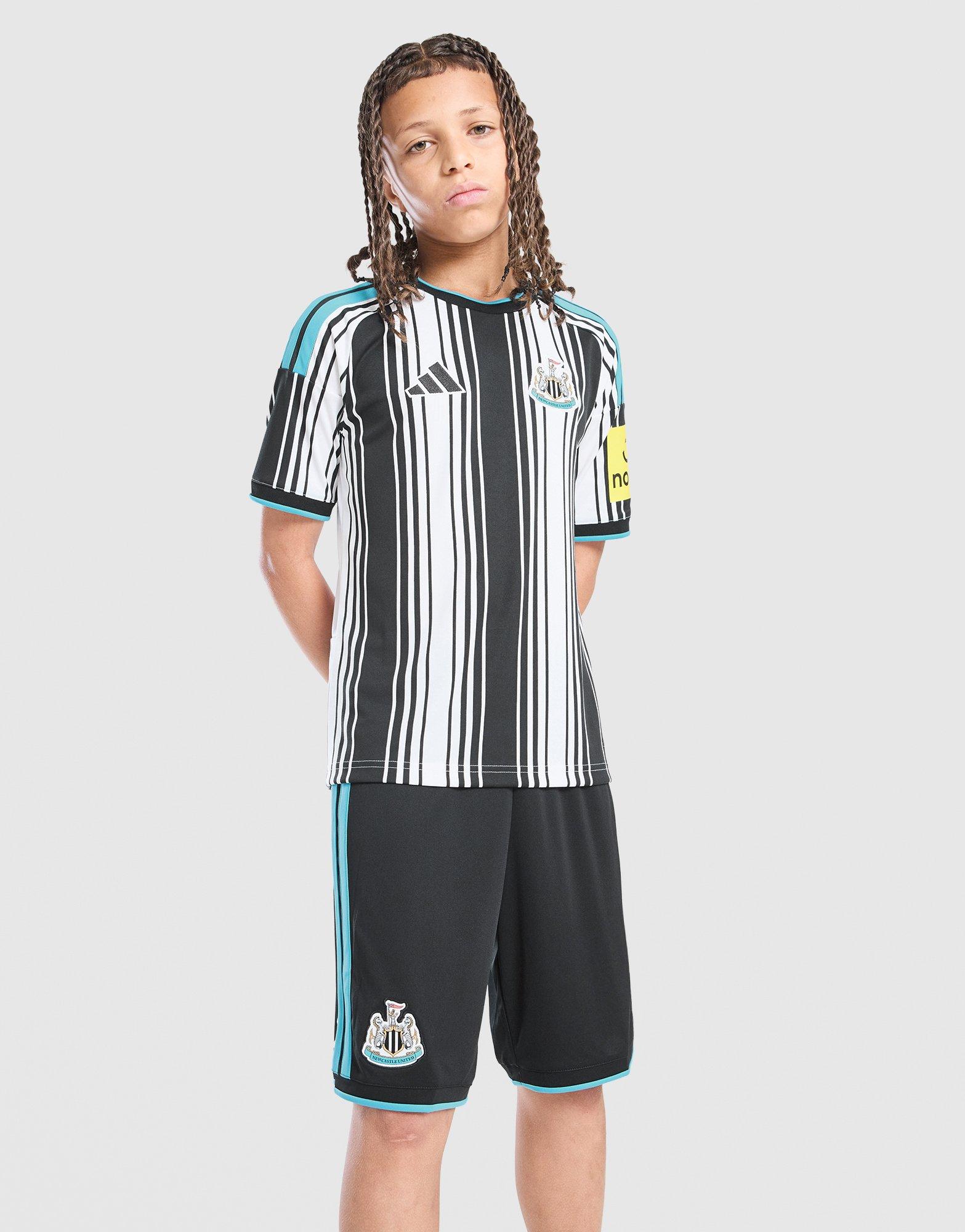 adidas Newcastle United FC 2026/27 Home Shorts Junior