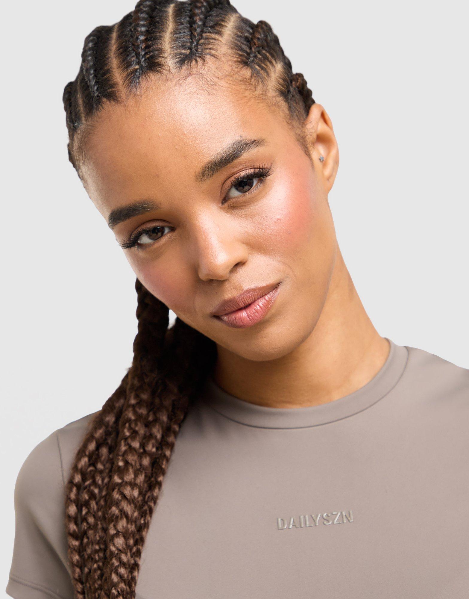 DAILYSZN Sculpt Slim T-Shirt