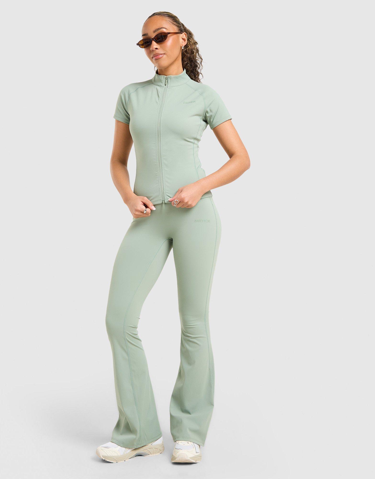 DAILYSZN Sculpt Short Sleeve Full Zip Top