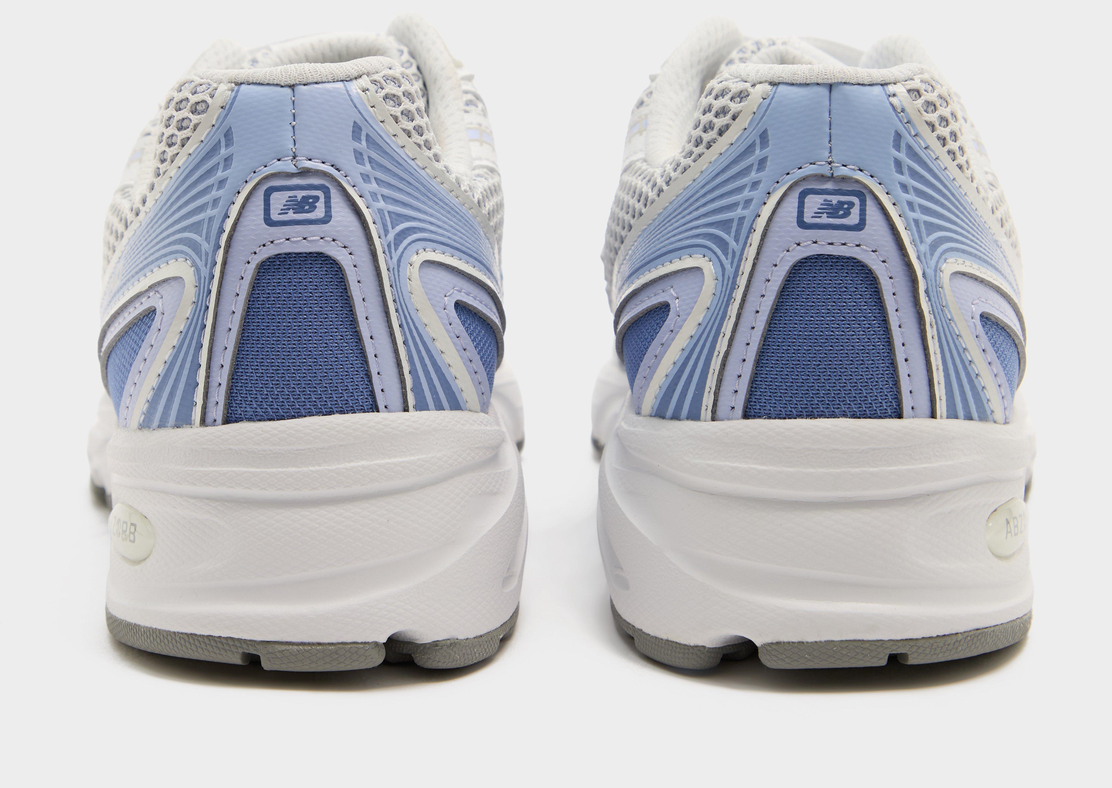 New Balance 740 Women's