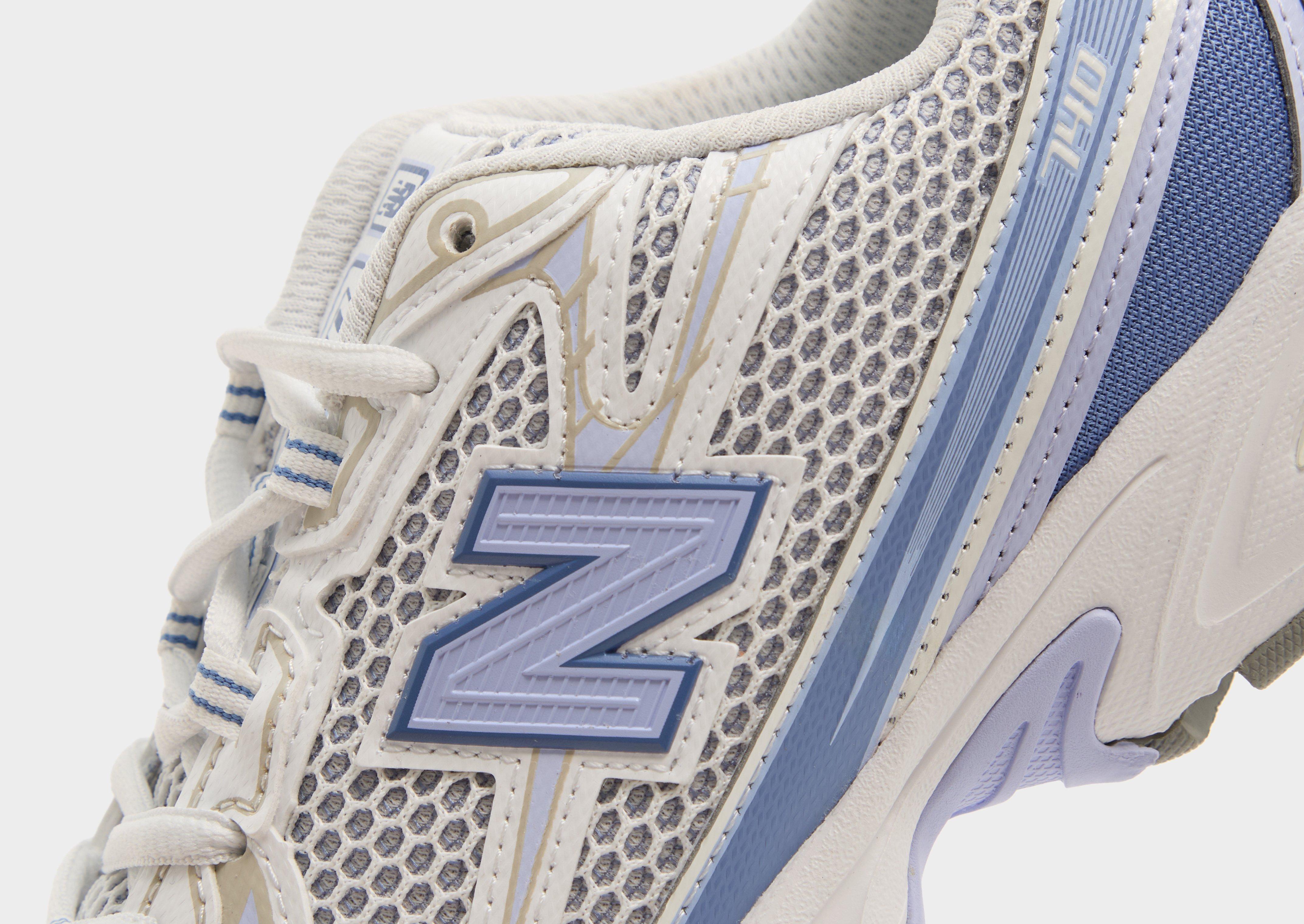 New Balance 740 Women's
