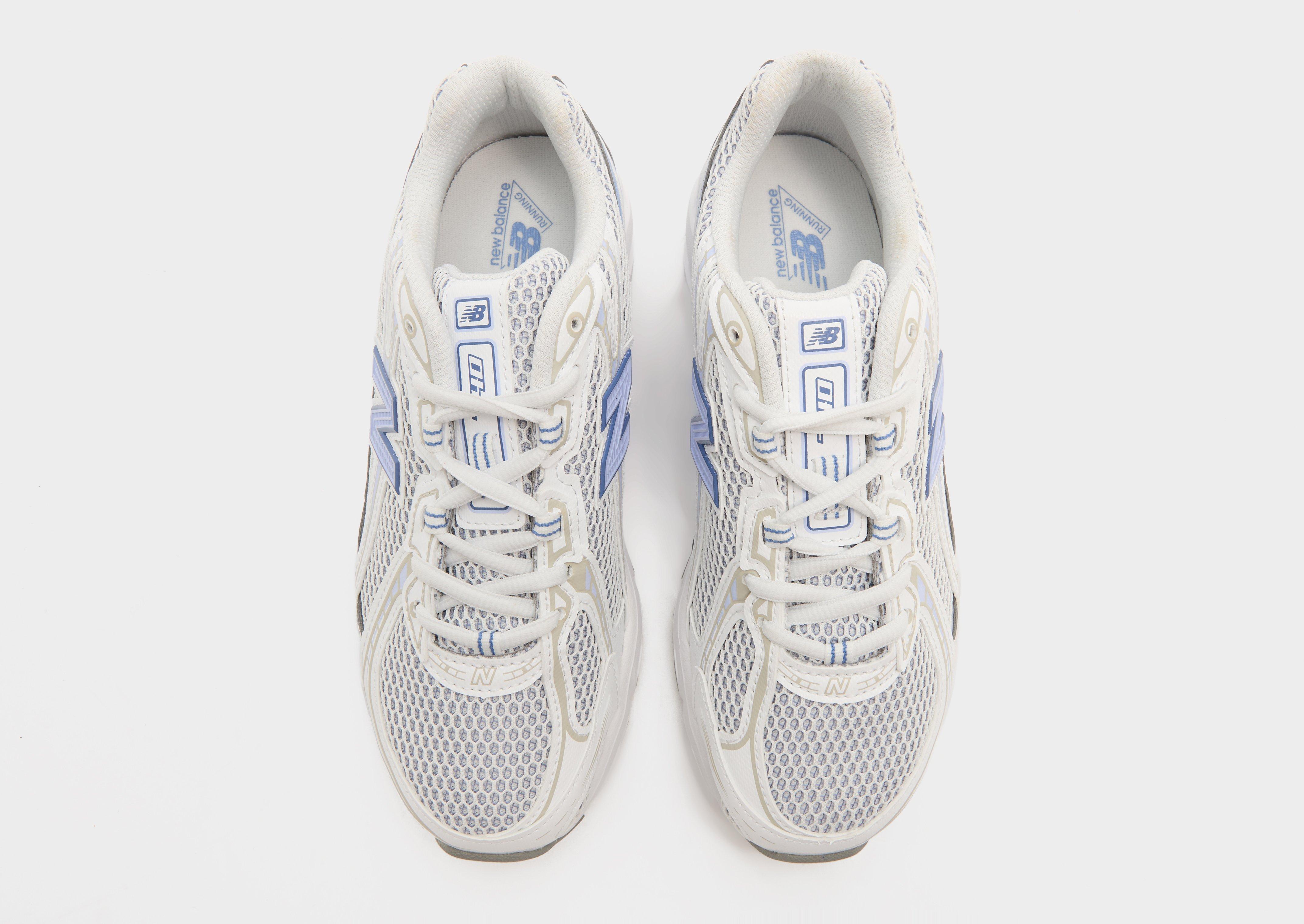 New Balance 740 Women's
